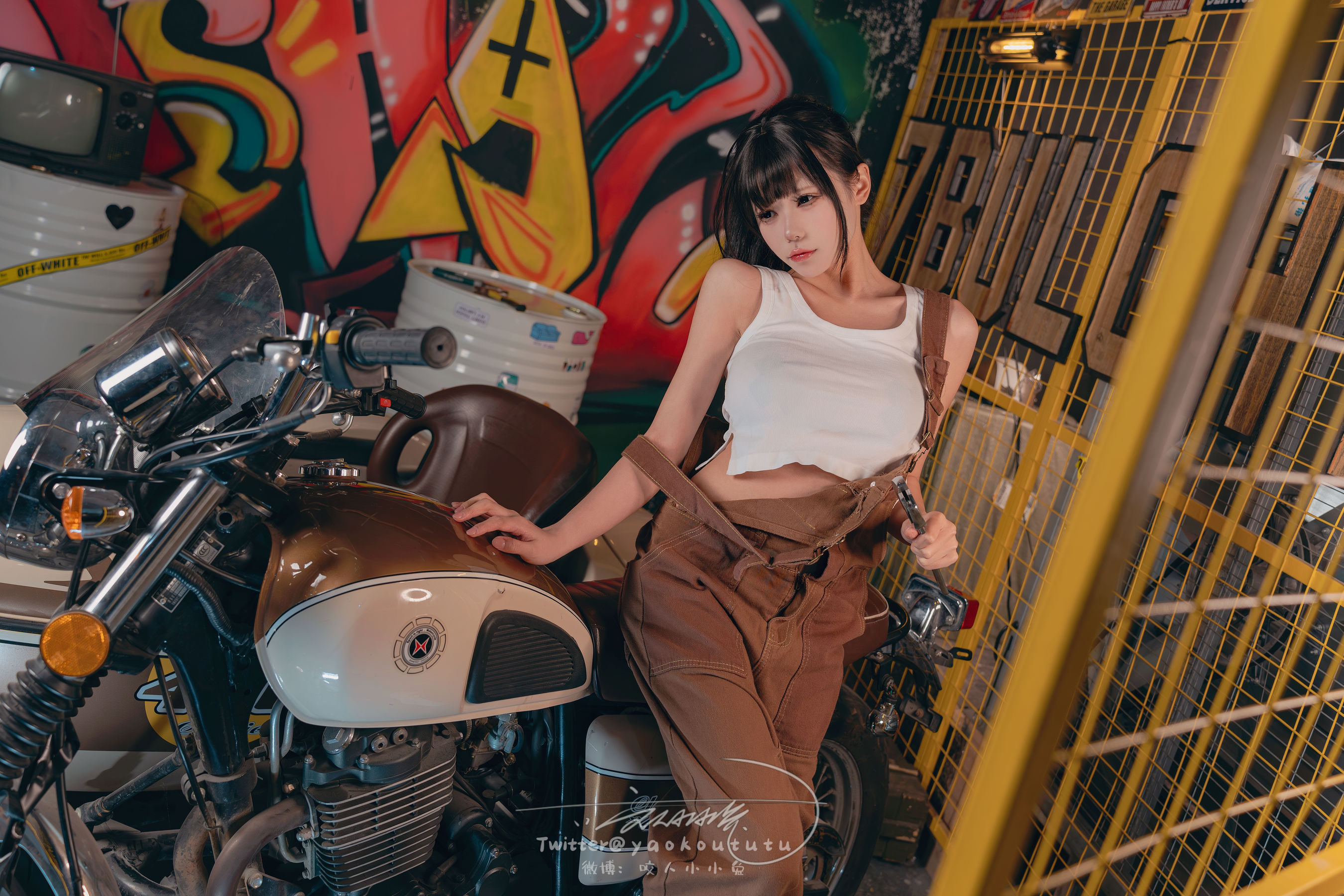 咬一口兔娘 - 机车修理工
