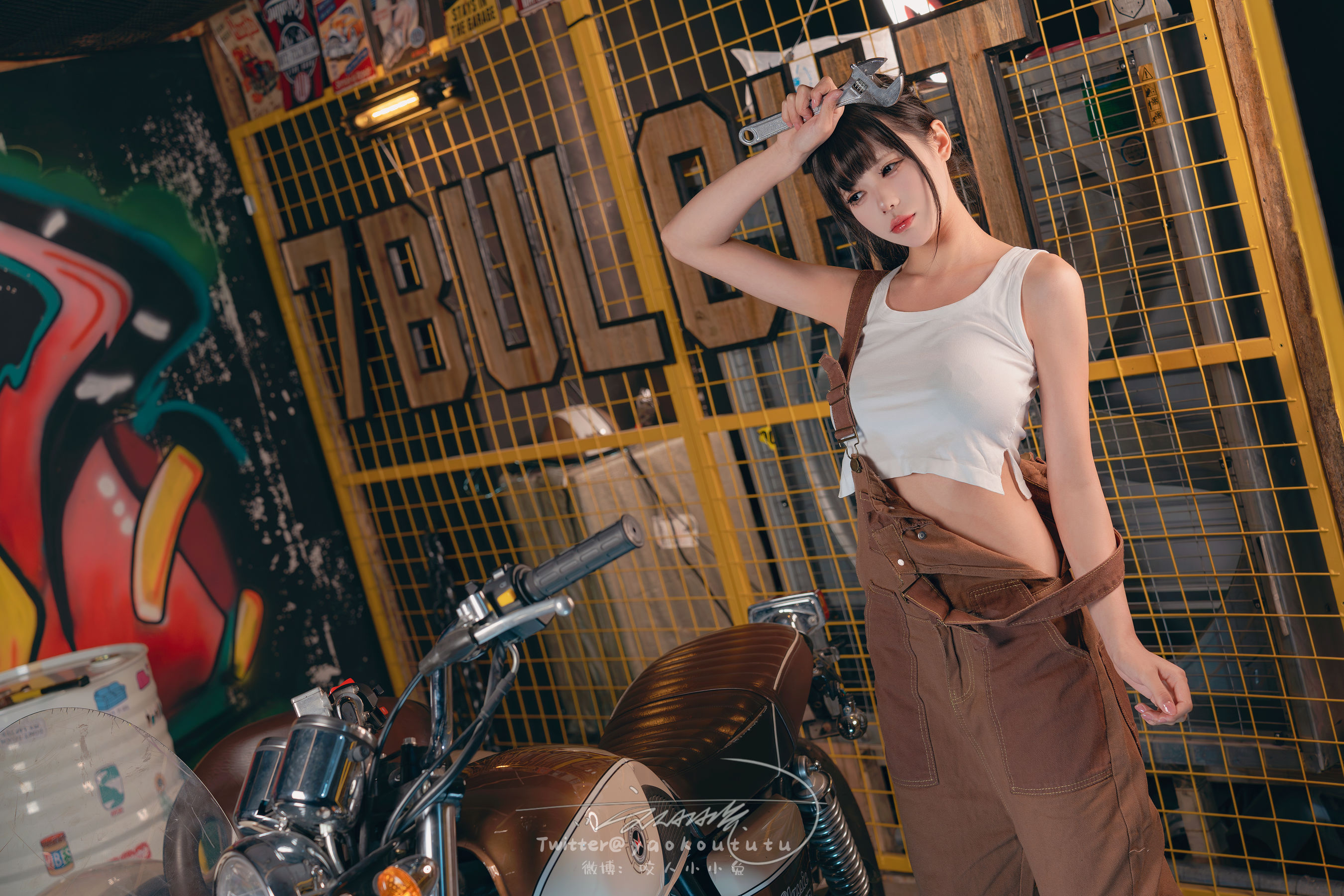 咬一口兔娘 - 机车修理工