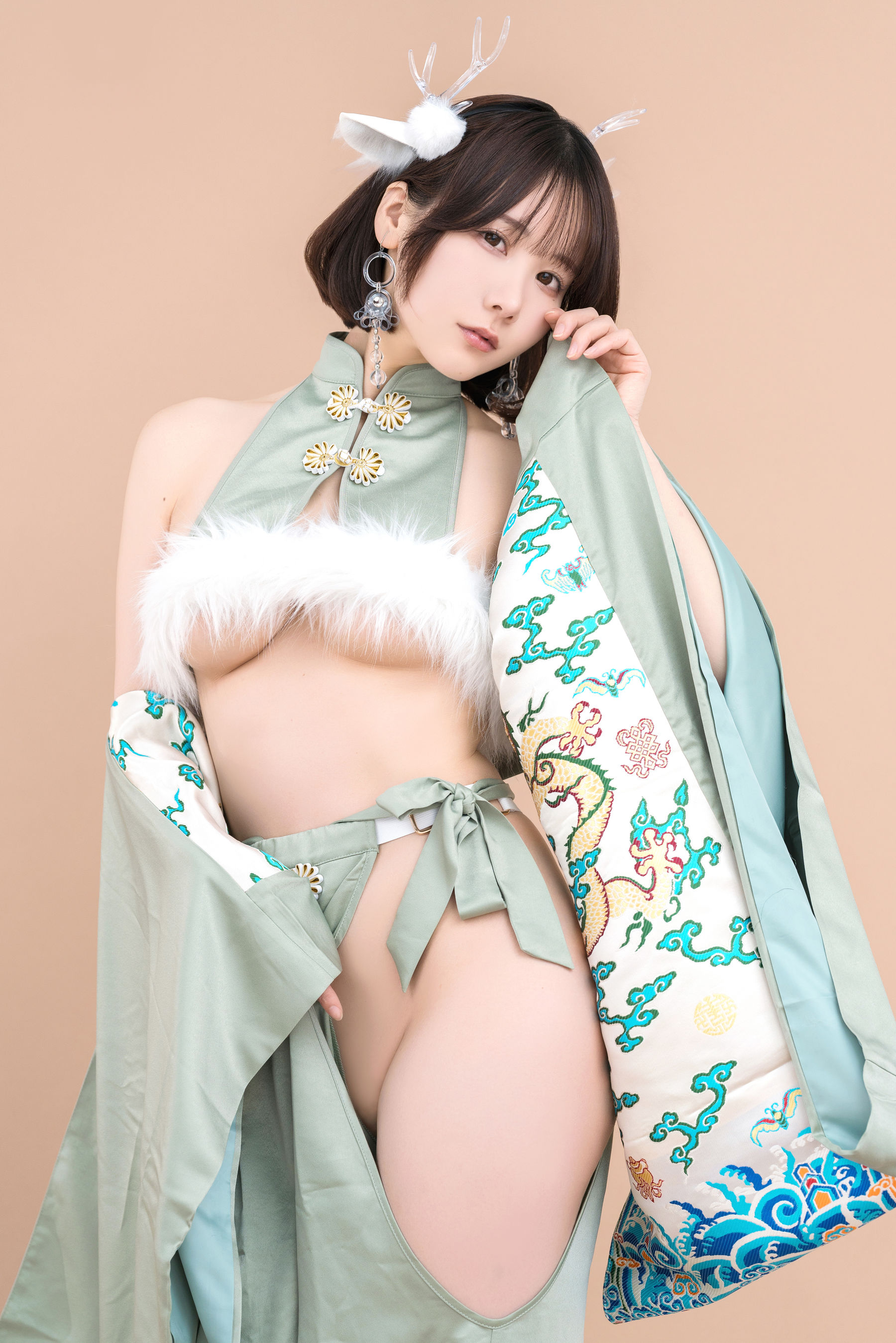 日本甜美COSER けんけん [fantia] 2024.01 写真 辰年