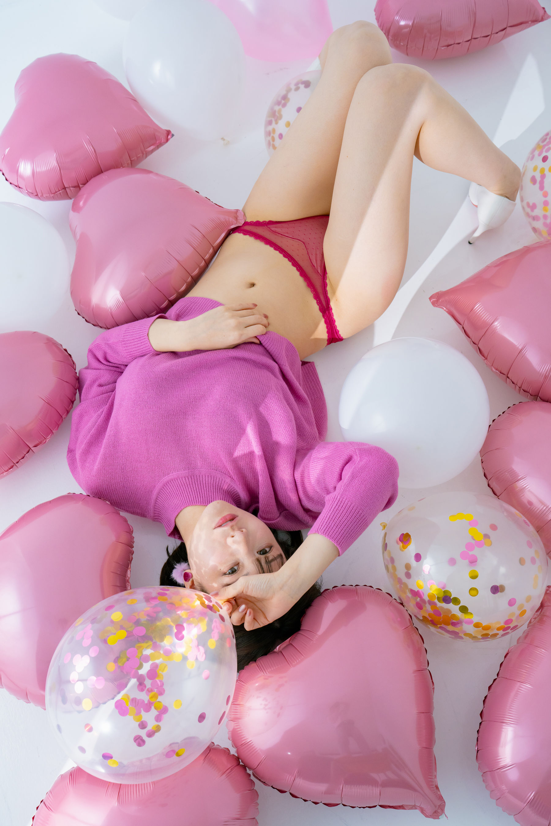 日本甜美COSER けんけん [fantia] 2024.02 写真 バレンタイン 撮影PINK