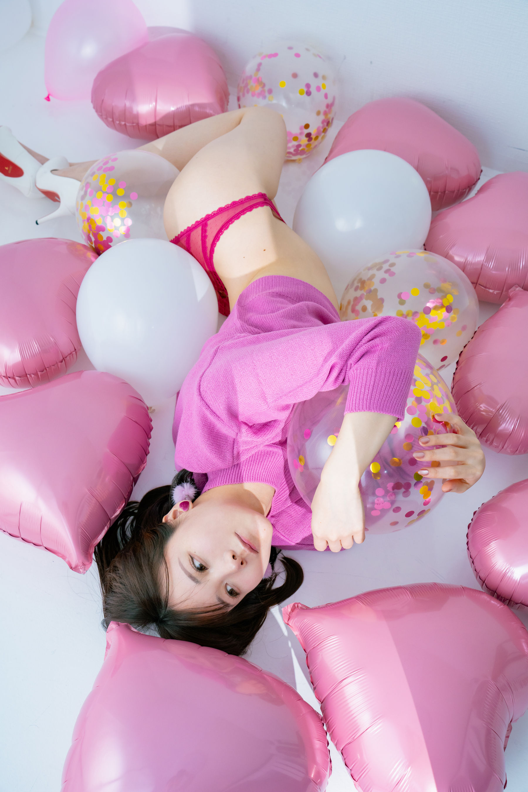 日本甜美COSER けんけん [fantia] 2024.02 写真 バレンタイン 撮影PINK