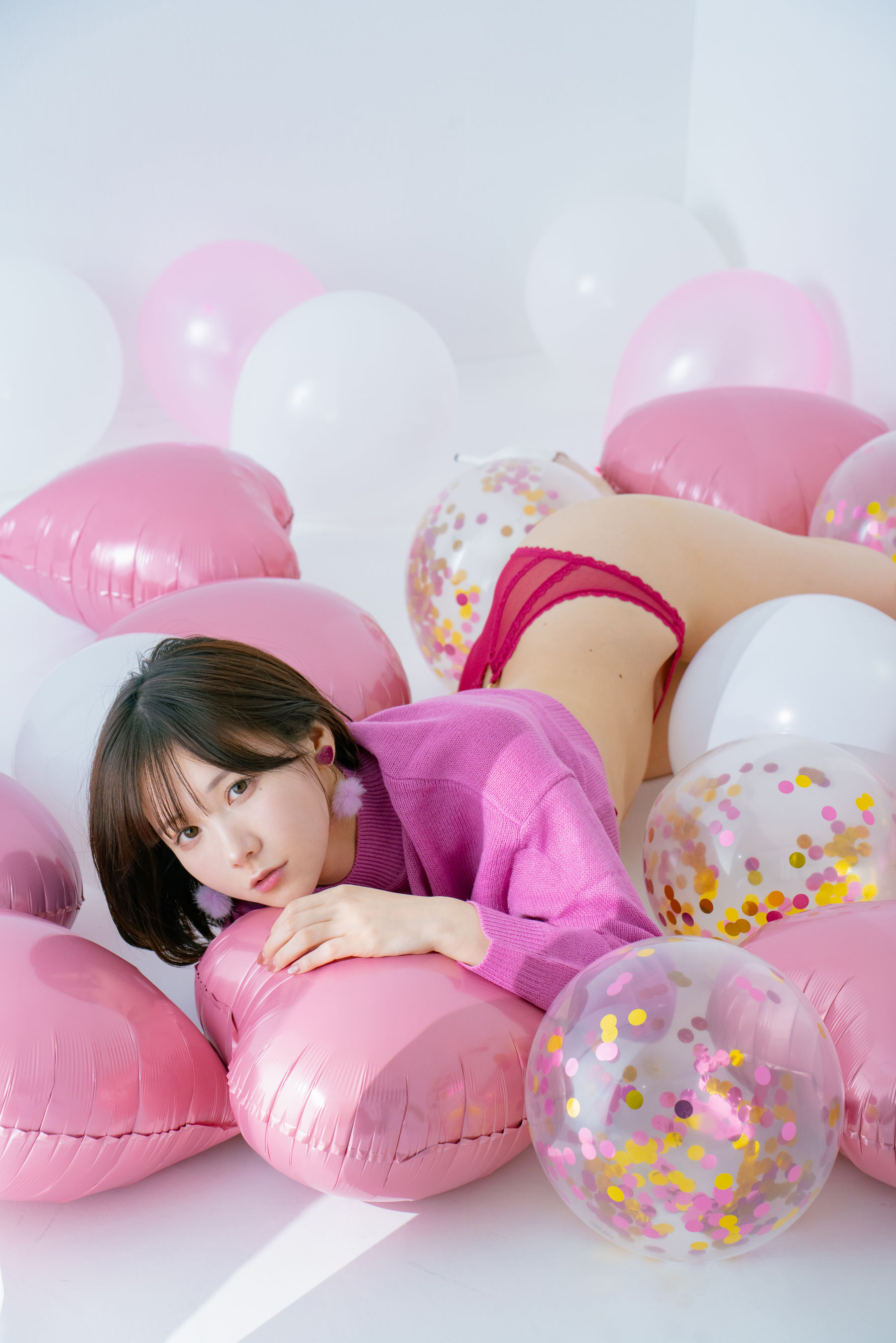 日本甜美COSER けんけん [fantia] 2024.02 写真 バレンタイン 撮影PINK