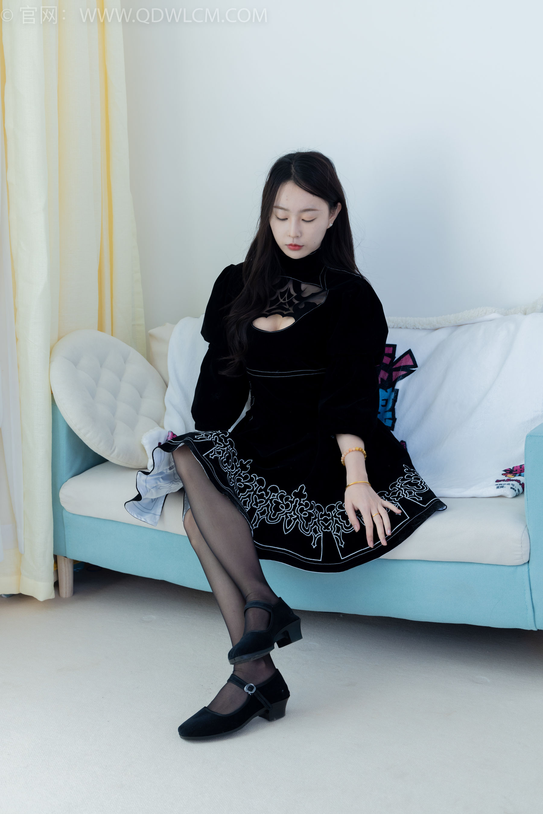 物恋传媒 No.1844 美兔 -有些答案不必等