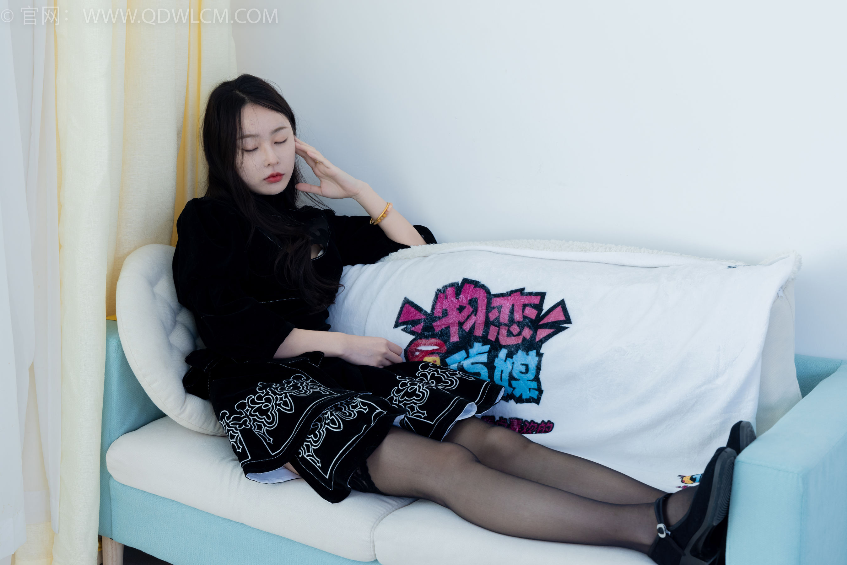 物恋传媒 No.1844 美兔 -有些答案不必等