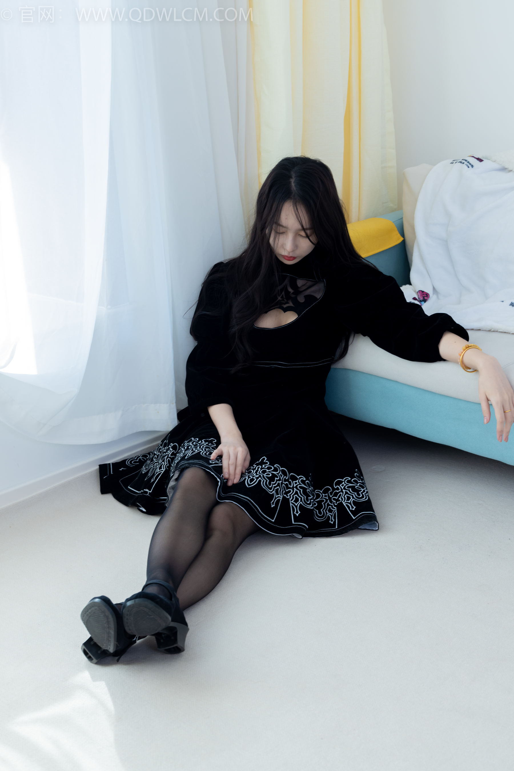 物恋传媒 No.1844 美兔 -有些答案不必等