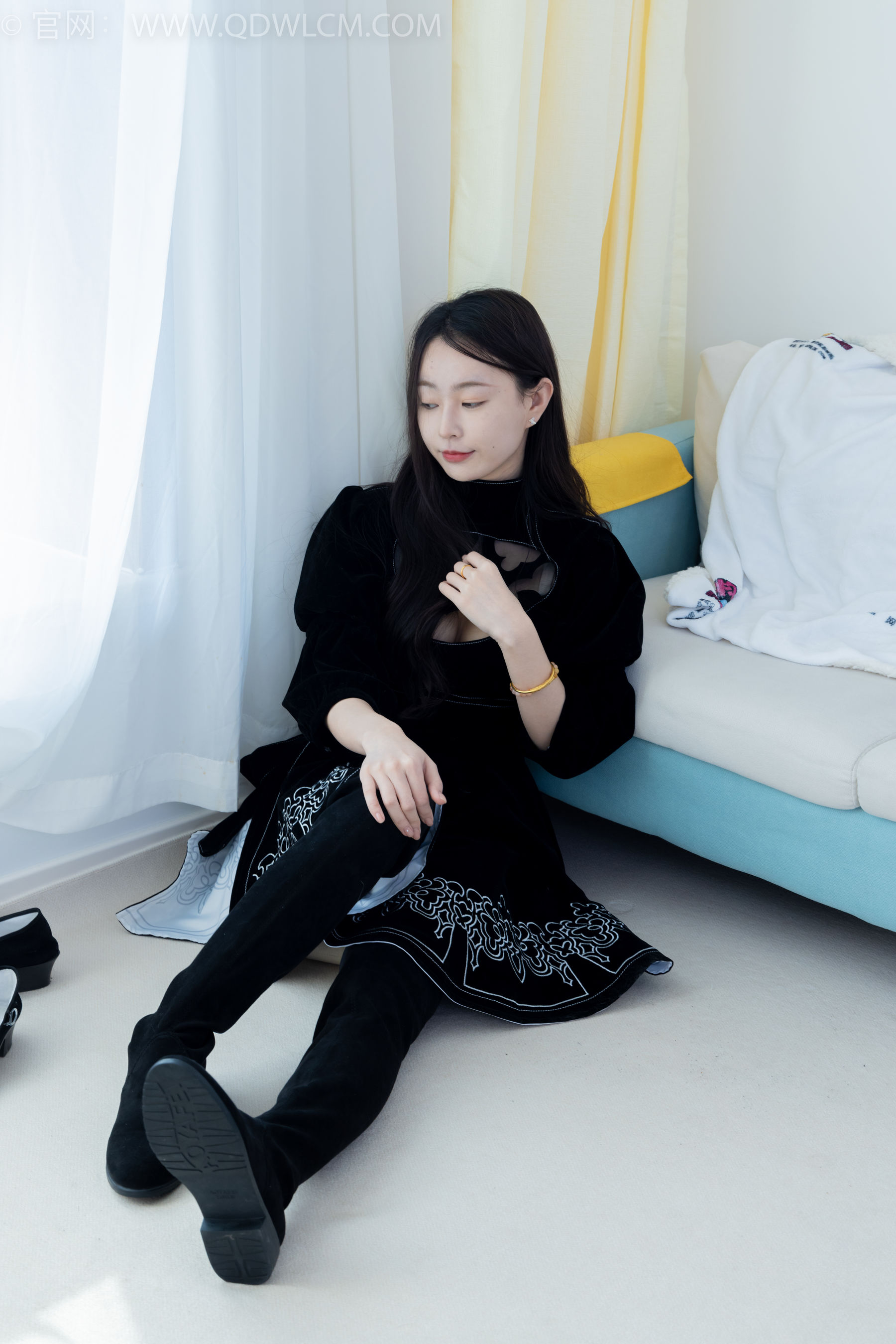 物恋传媒 No.1844 美兔 -有些答案不必等