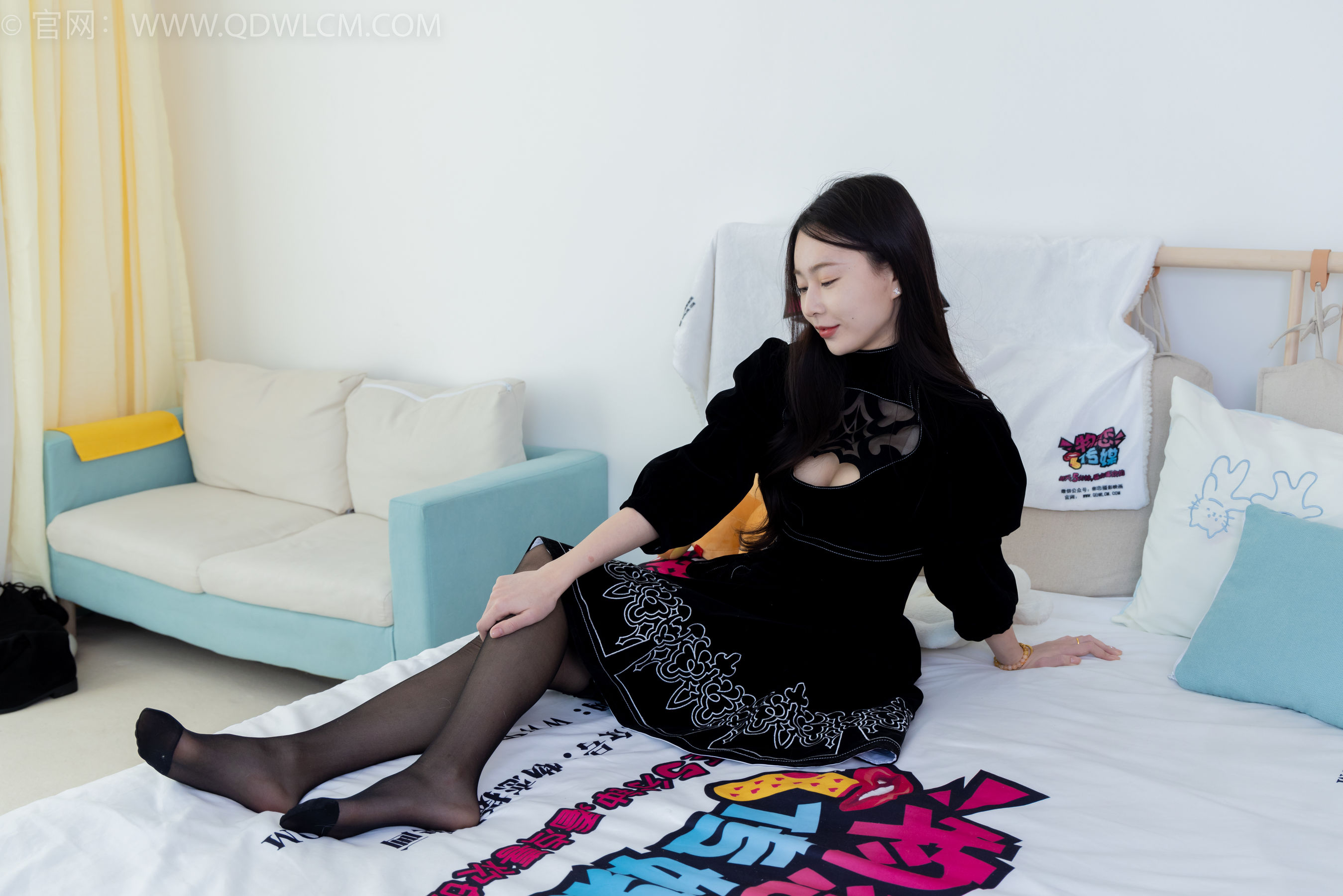 物恋传媒 No.1844 美兔 -有些答案不必等