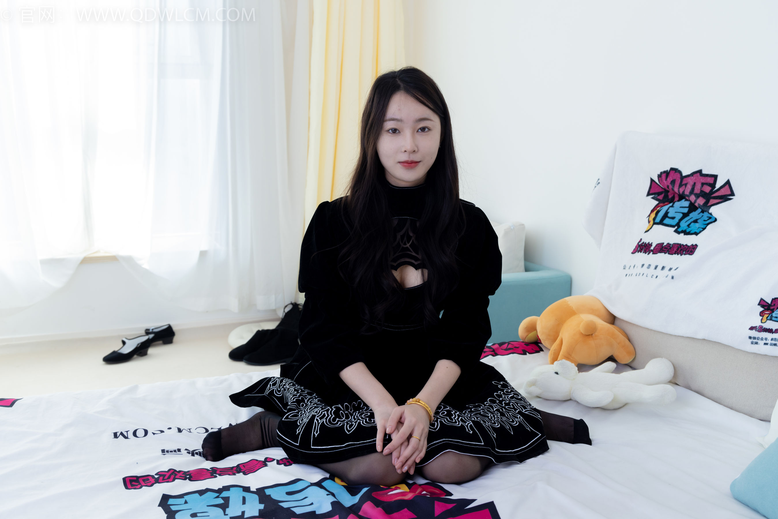 物恋传媒 No.1844 美兔 -有些答案不必等