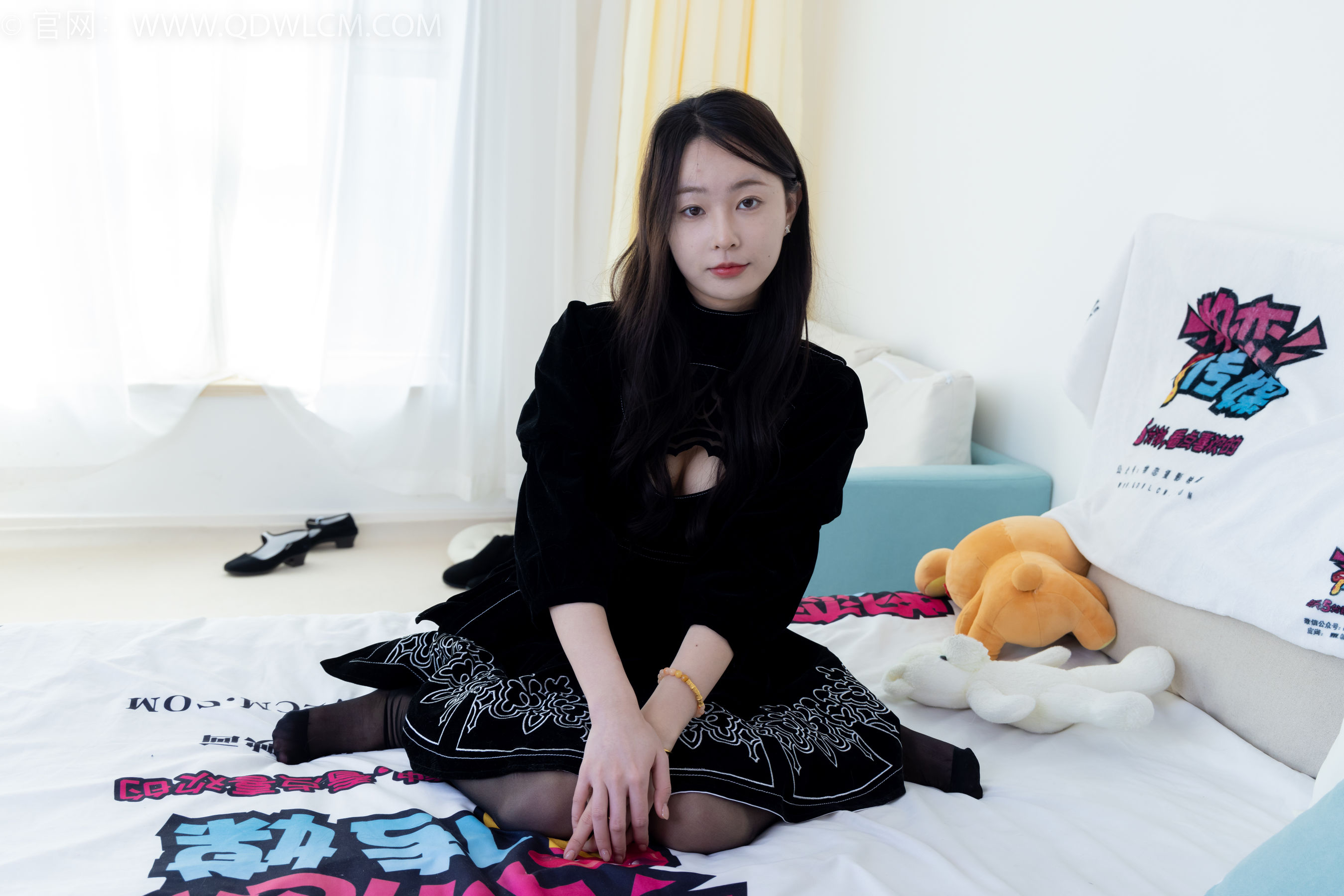 物恋传媒 No.1844 美兔 -有些答案不必等