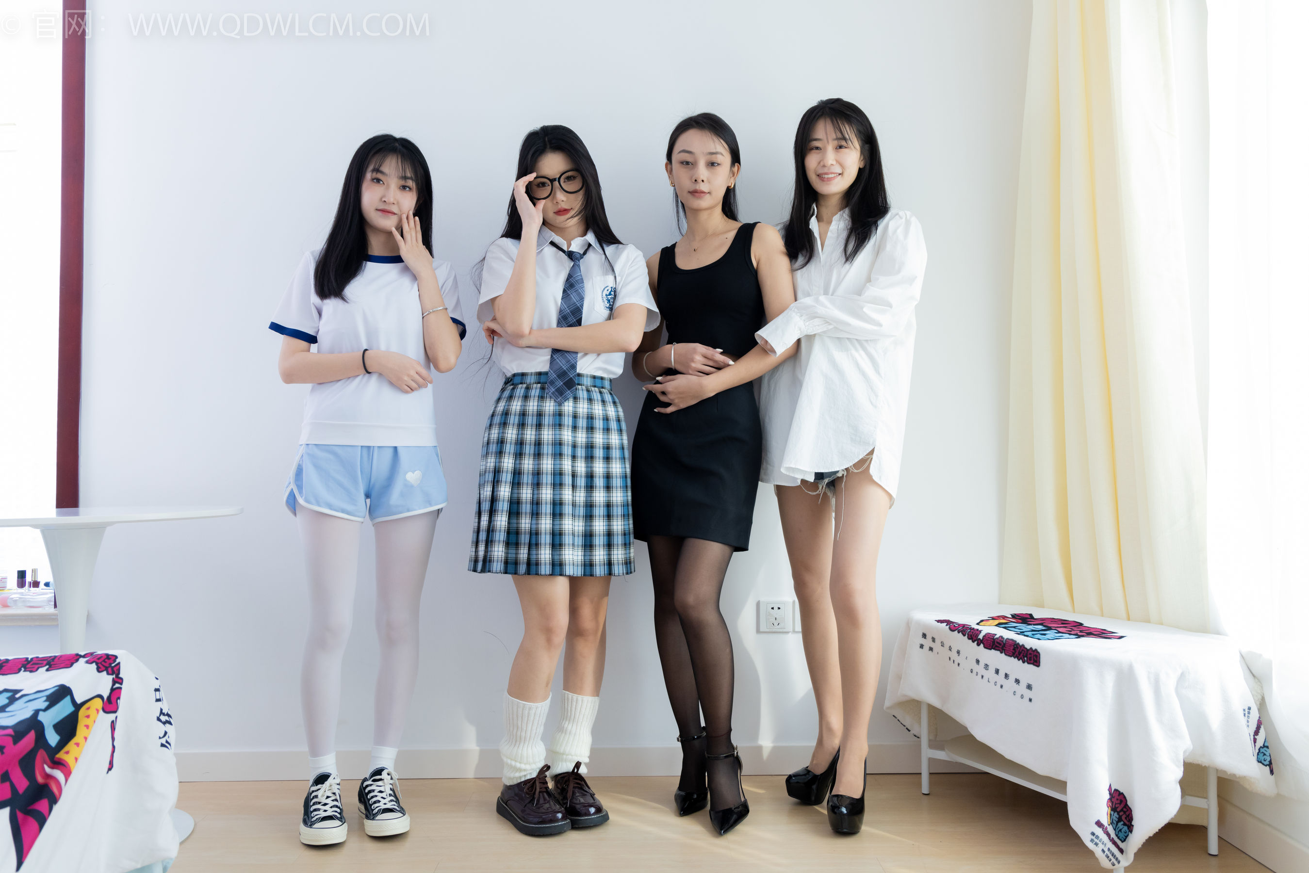 物恋传媒 No.1851 菜菜&岚岚&小竹&嘉木 -新春快乐