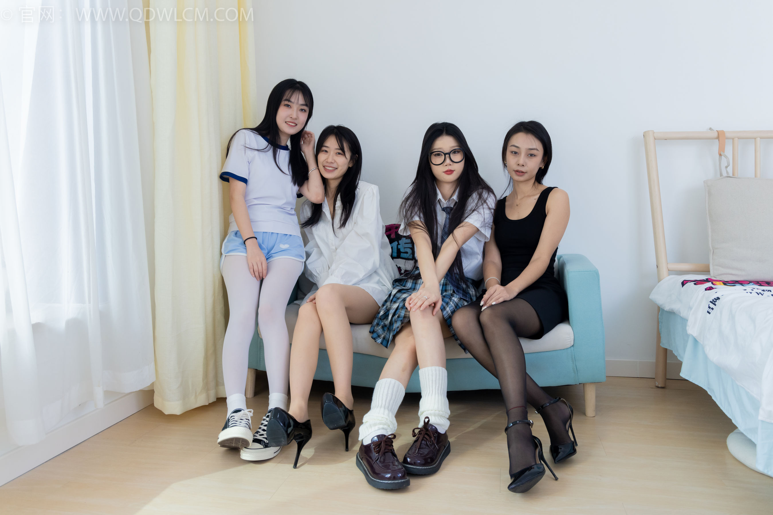 物恋传媒 No.1851 菜菜&岚岚&小竹&嘉木 -新春快乐