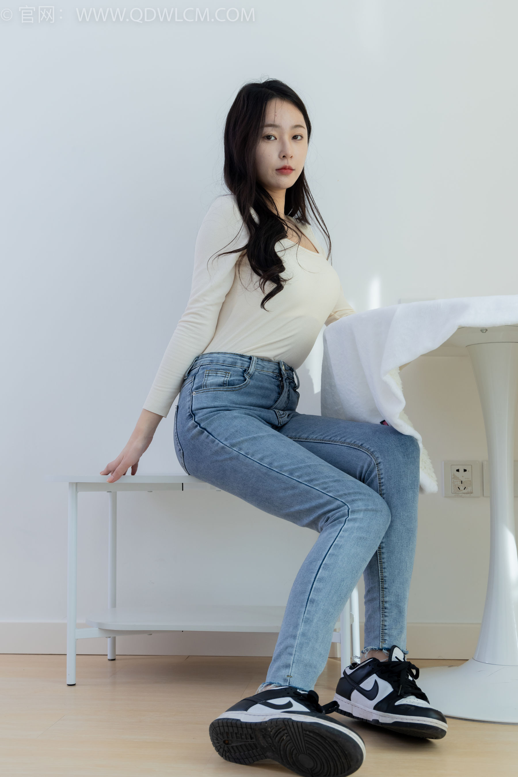 物恋传媒 No.1861 美兔 -放纵的滋味