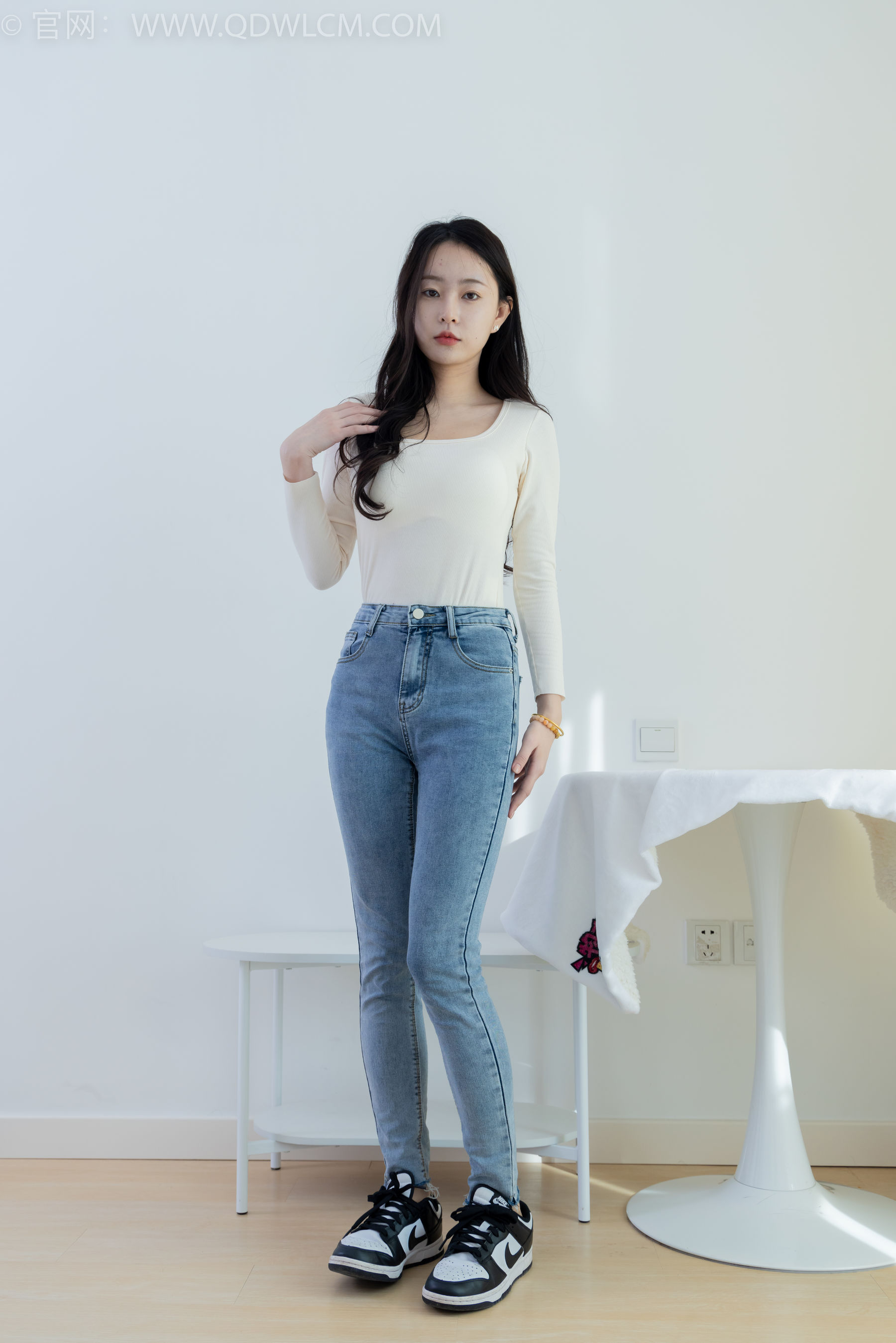 物恋传媒 No.1861 美兔 -放纵的滋味