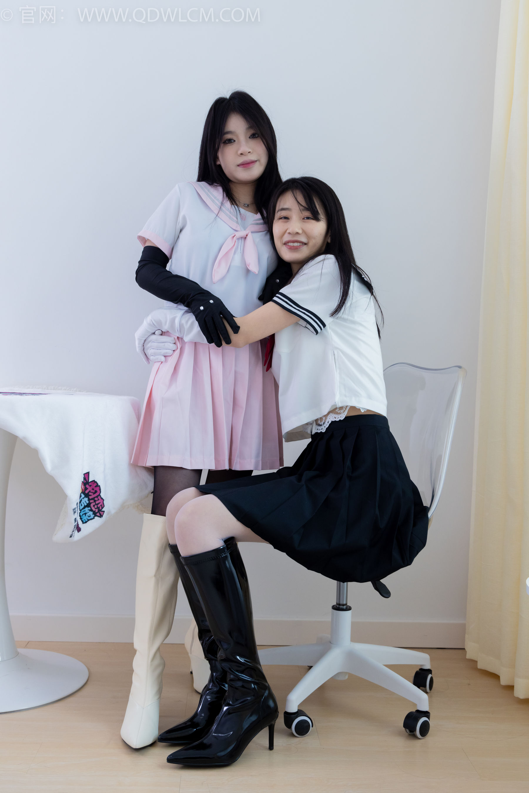 物恋传媒 No.1869 菜菜&闪闪 -龙舞九州
