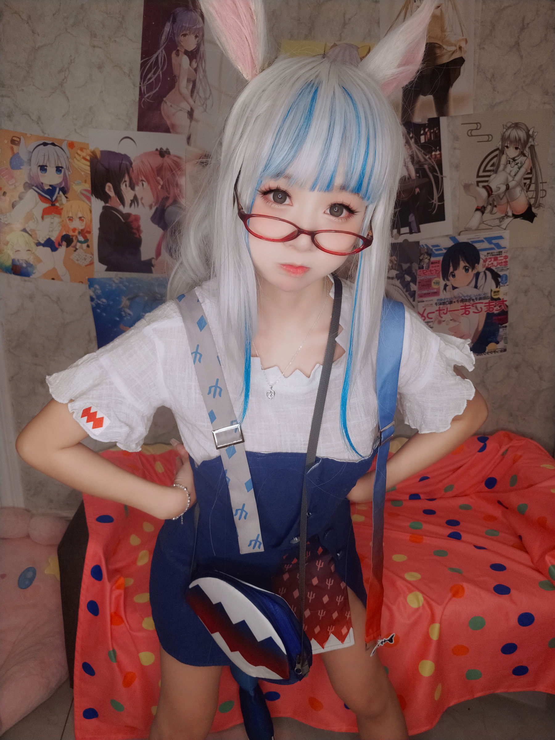 萌妹子Coser 摇摇乐 yoyo fantia GawrGura