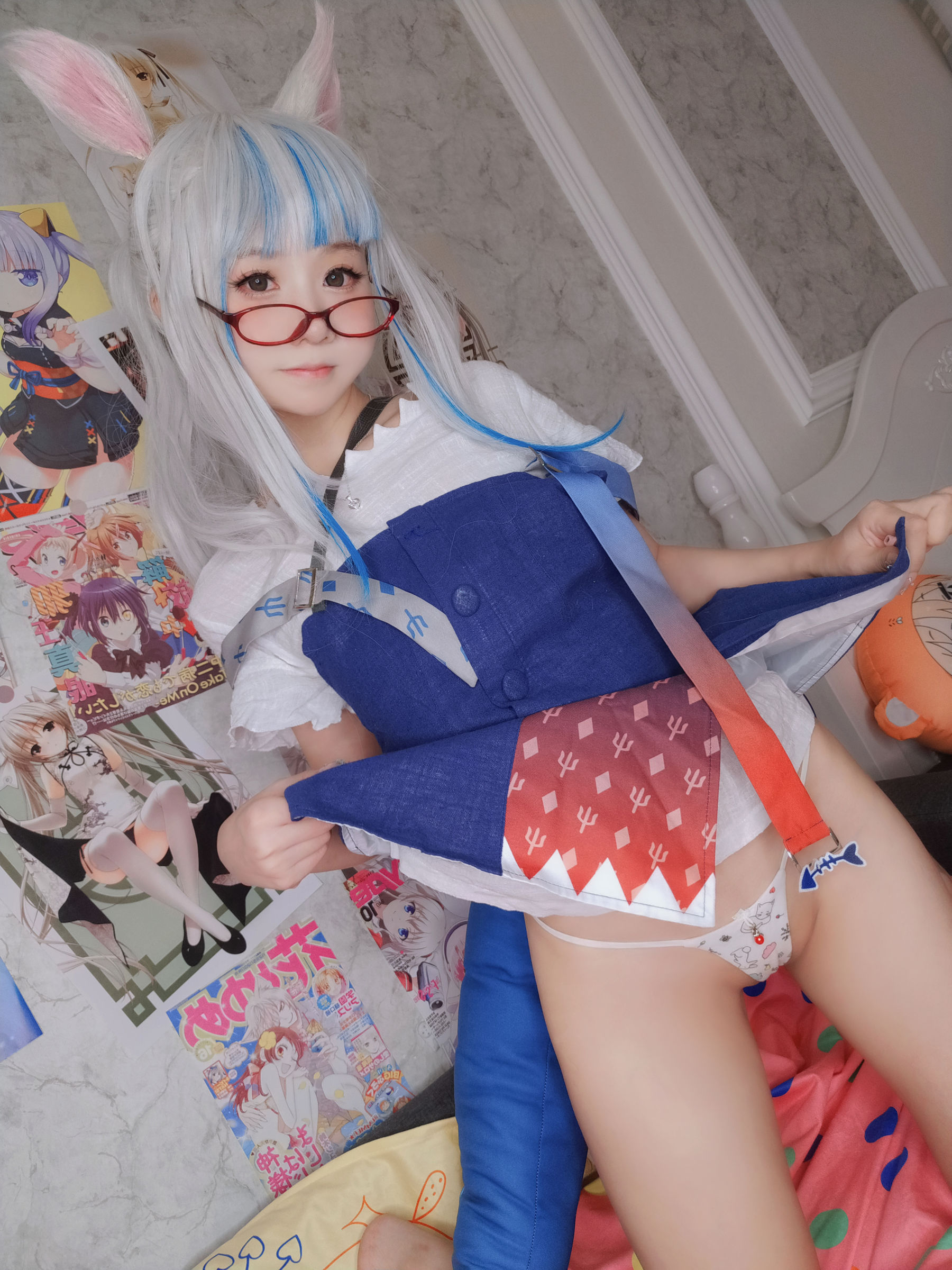 萌妹子Coser 摇摇乐 yoyo fantia GawrGura