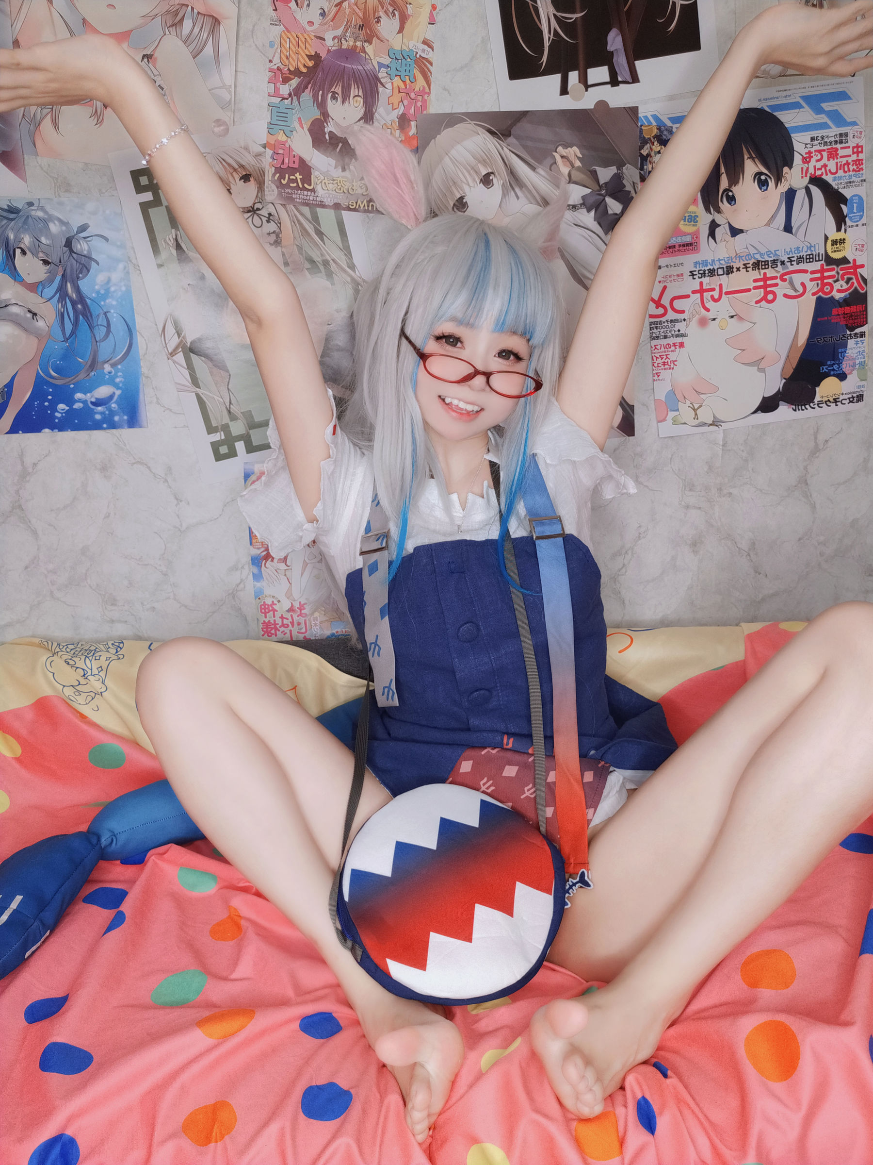 萌妹子Coser 摇摇乐 yoyo fantia GawrGura