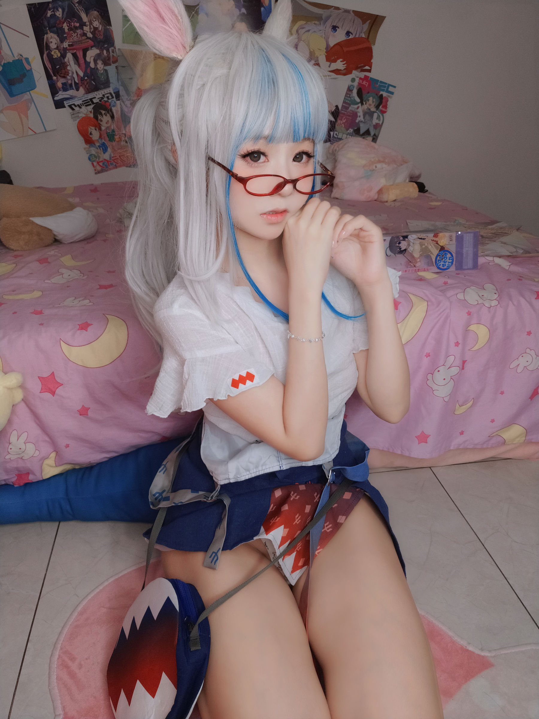 萌妹子Coser 摇摇乐 yoyo fantia GawrGura