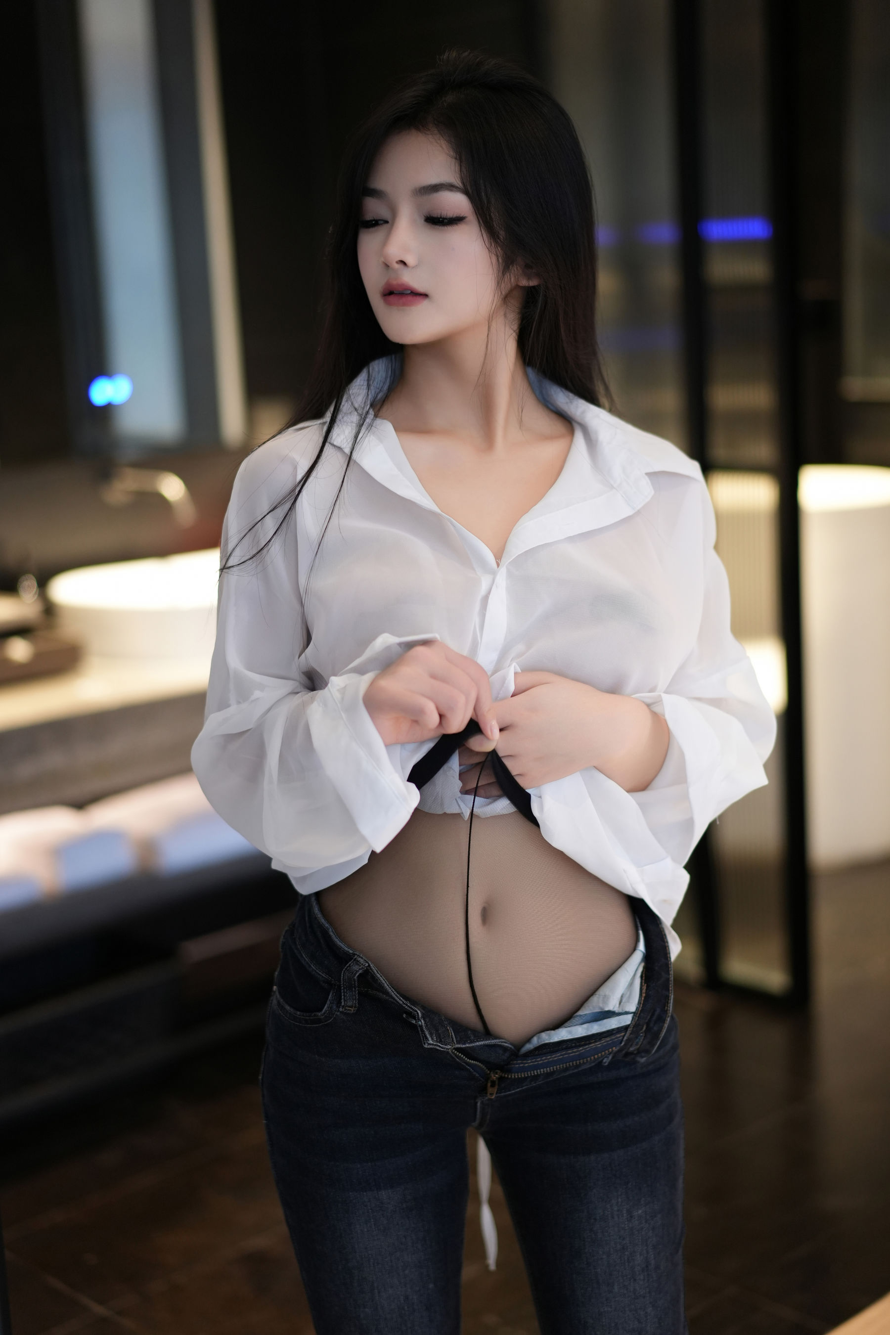 谭小灵 - 牛仔裤