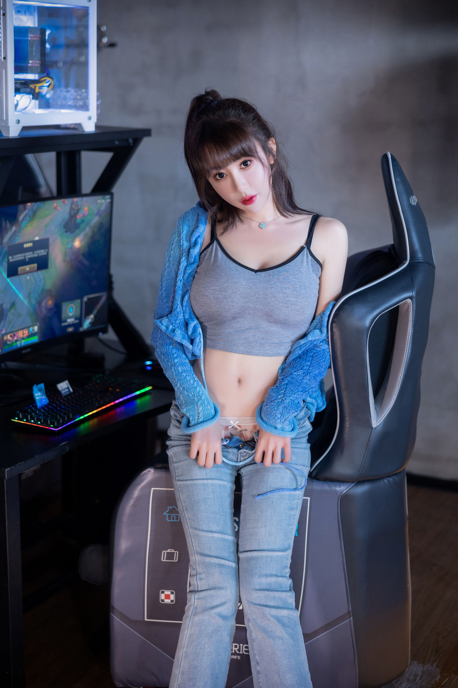 白笑笑 - 电竞
