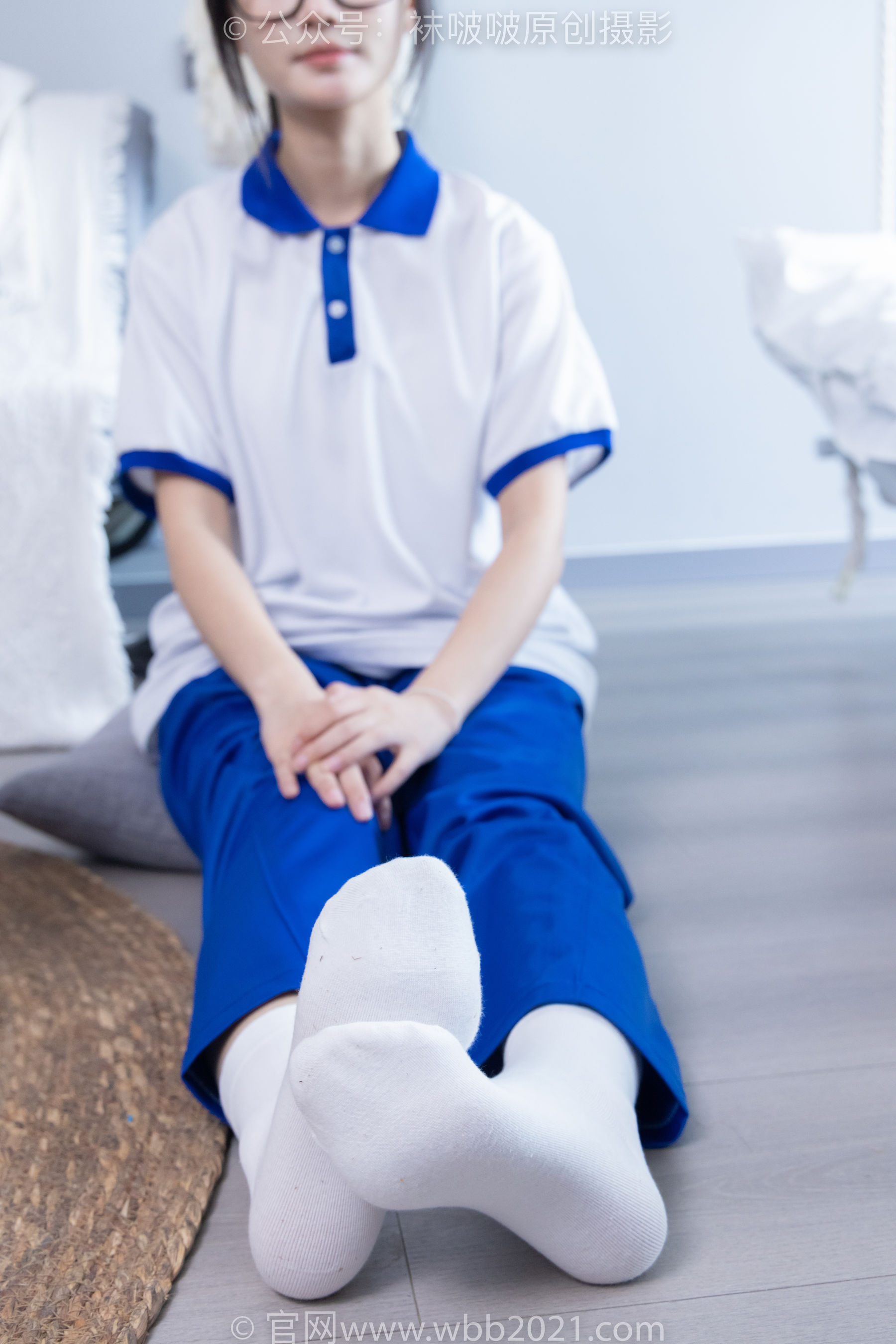 BoBoSocks袜啵啵 No.351 甜甜圈 -板鞋、白棉袜、肉丝、校服裤里丝