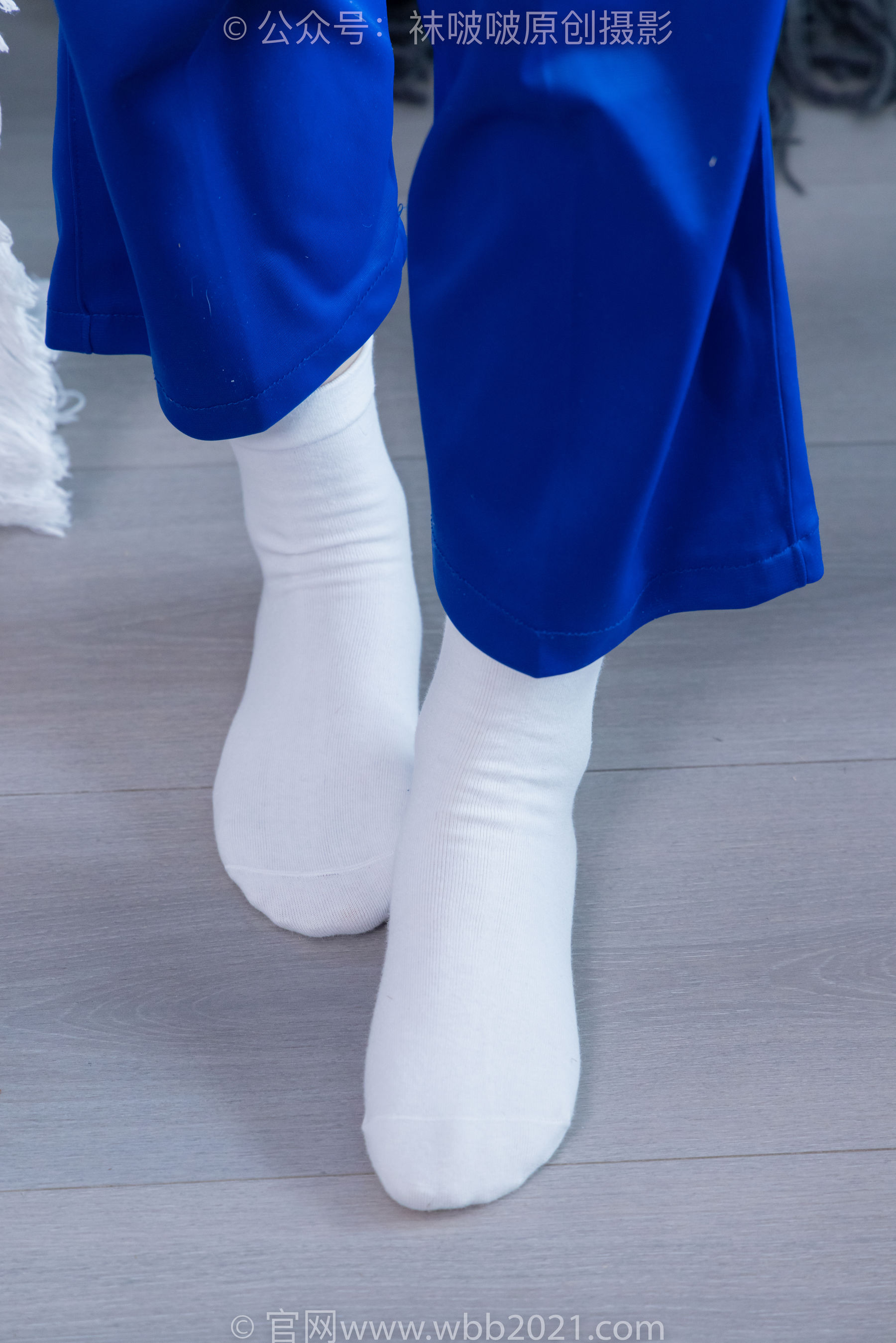 BoBoSocks袜啵啵 No.351 甜甜圈 -板鞋、白棉袜、肉丝、校服裤里丝