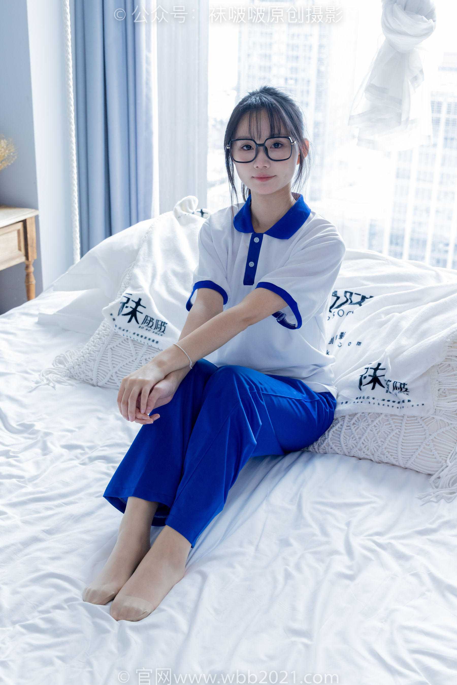 BoBoSocks袜啵啵 No.351 甜甜圈 -板鞋、白棉袜、肉丝、校服裤里丝
