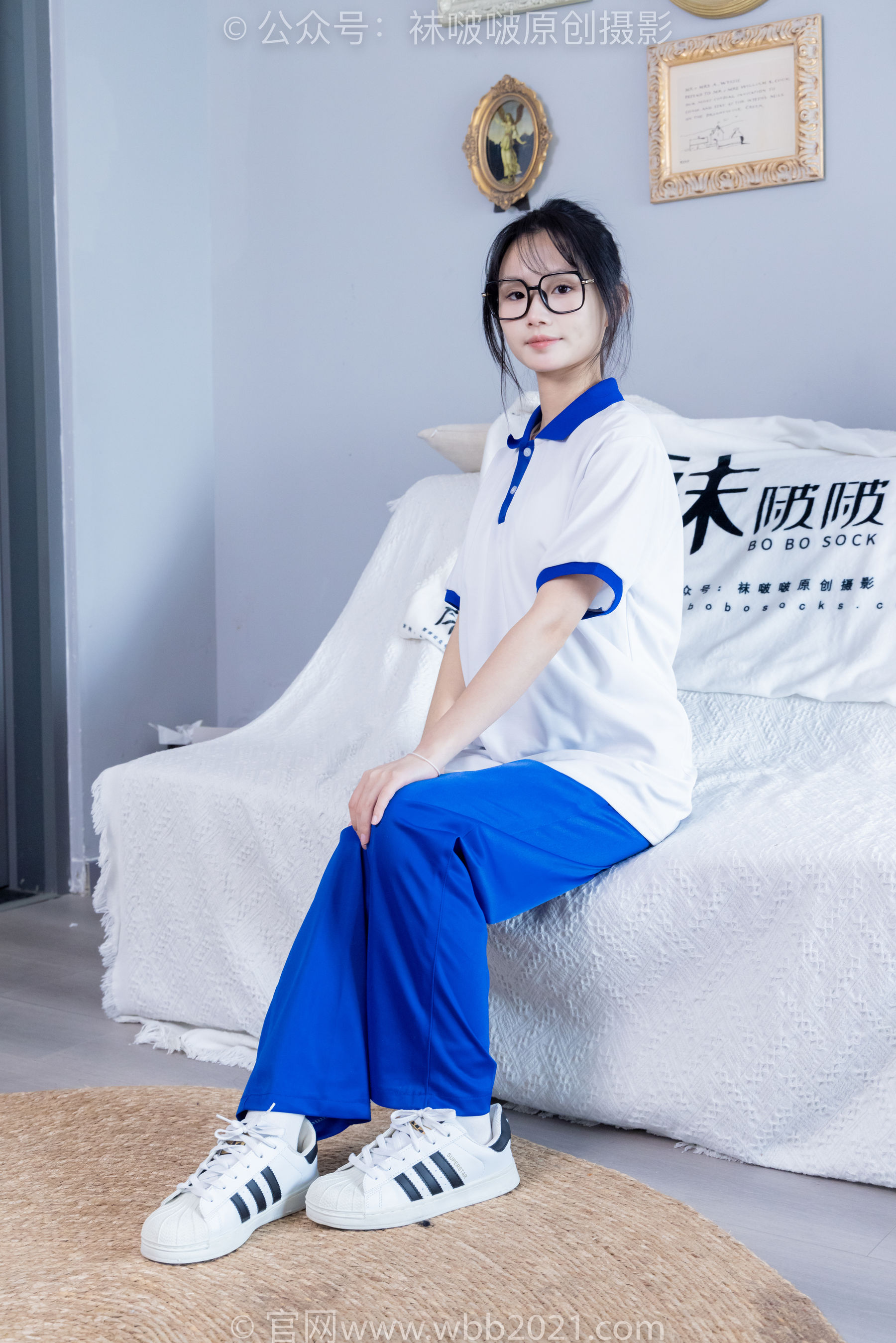 BoBoSocks袜啵啵 No.351 甜甜圈 -板鞋、白棉袜、肉丝、校服裤里丝