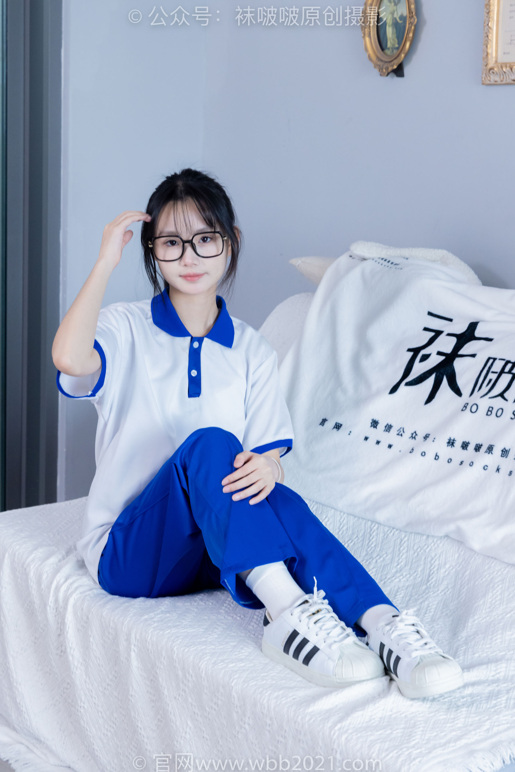 BoBoSocks袜啵啵 No.351 甜甜圈 -板鞋、白棉袜、肉丝、校服裤里丝