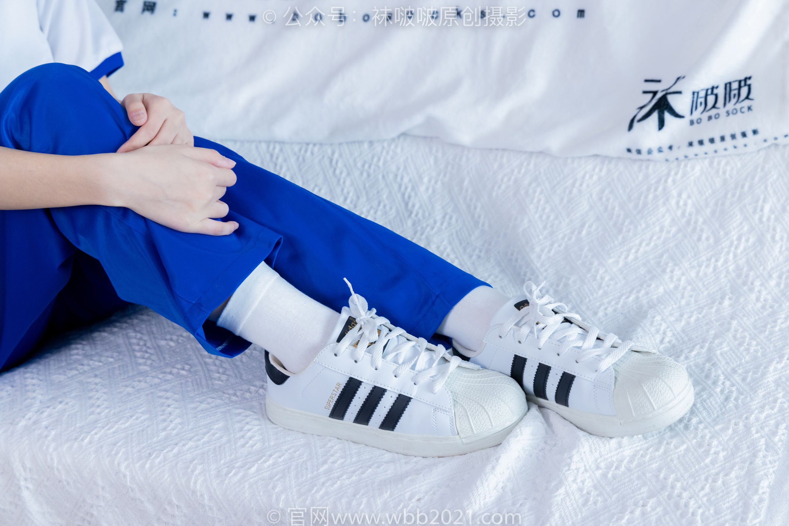 BoBoSocks袜啵啵 No.351 甜甜圈 -板鞋、白棉袜、肉丝、校服裤里丝