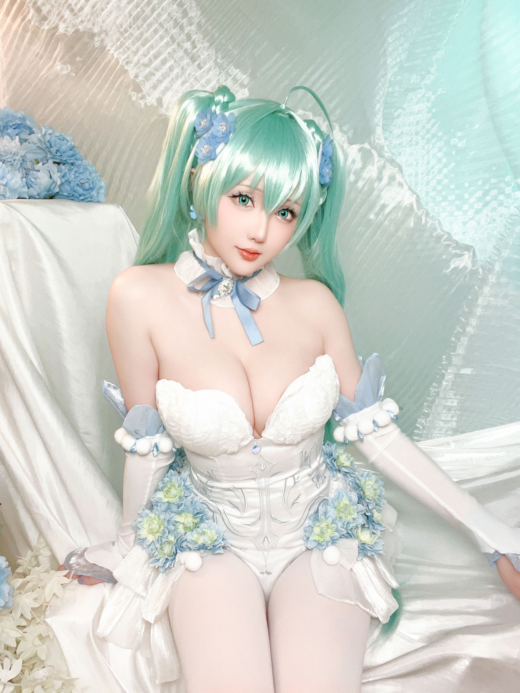 Coser小姐姐 星之迟迟 - 初音未来 粉蝶花精灵