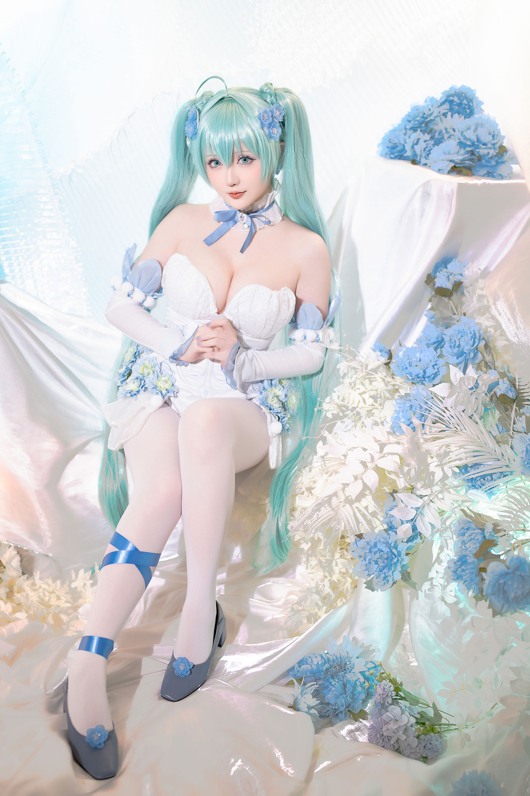 Coser小姐姐 星之迟迟 - 初音未来 粉蝶花精灵