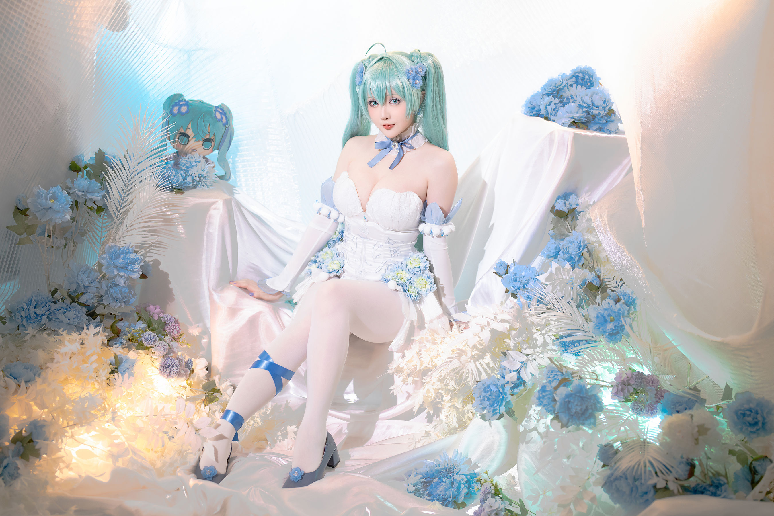 Coser小姐姐 星之迟迟 - 初音未来 粉蝶花精灵