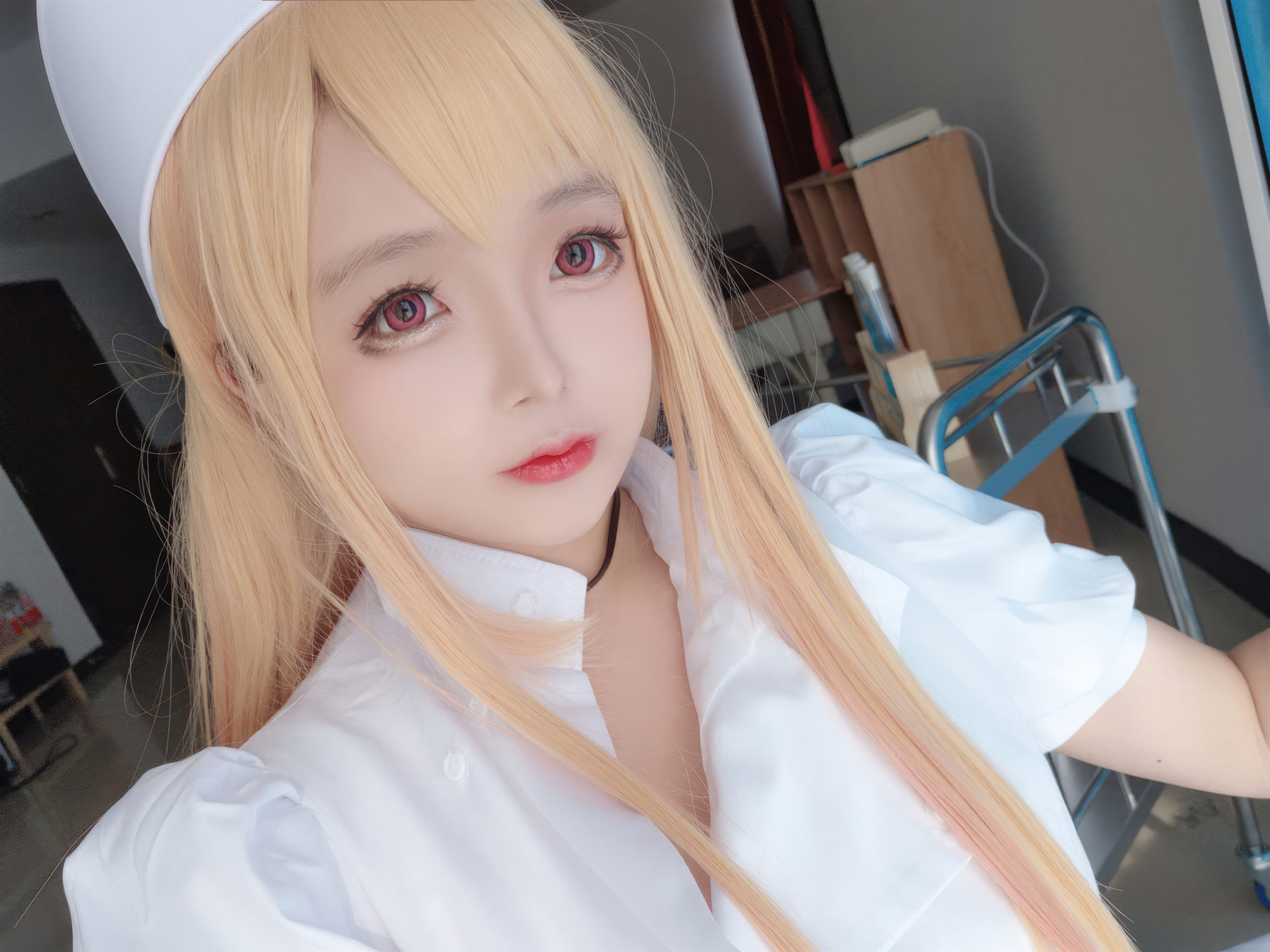 Cosplay 日奈娇 - 喜多川海梦 护士