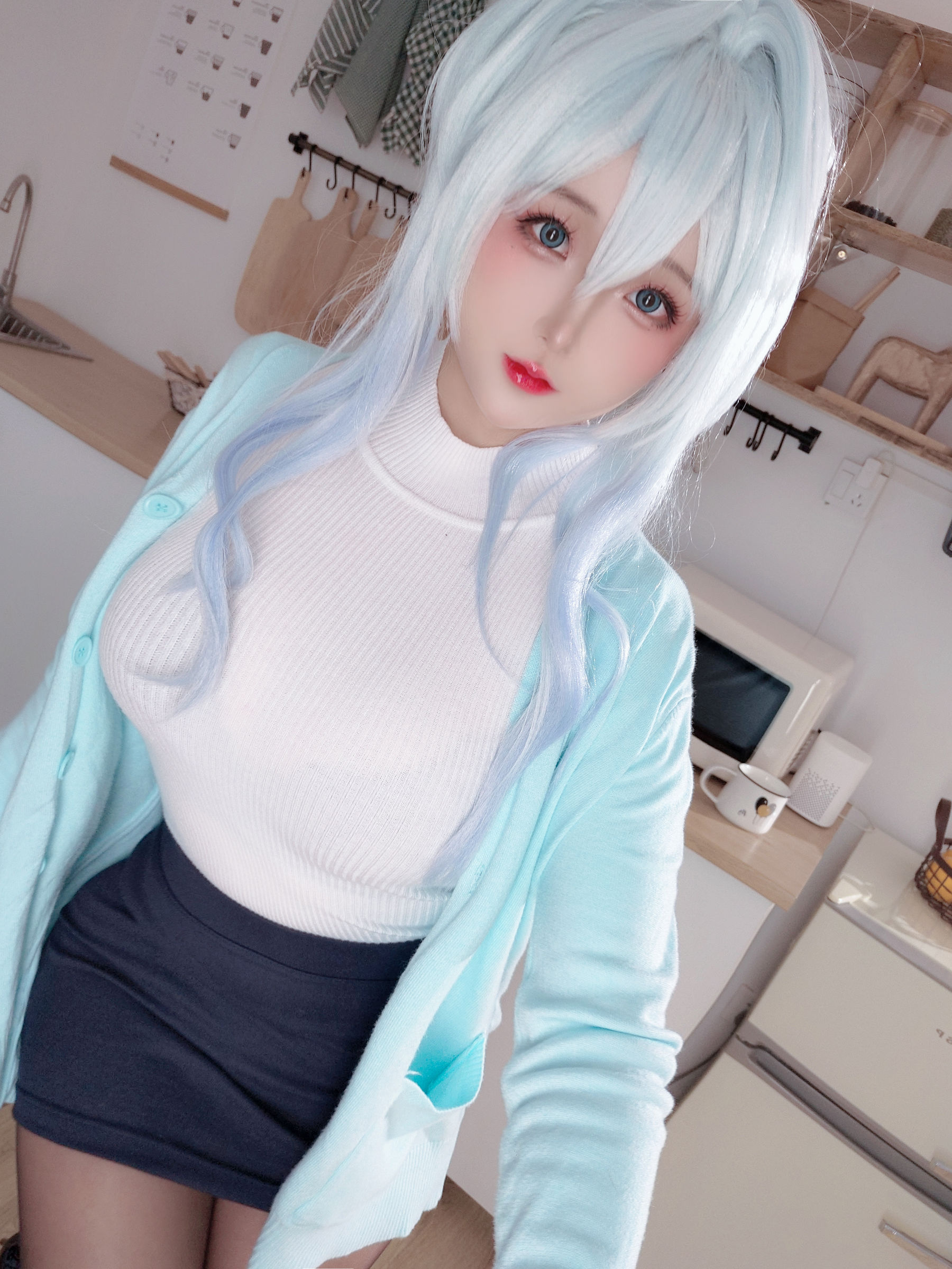 Cosplay 日奈娇 - 未亡人雪女