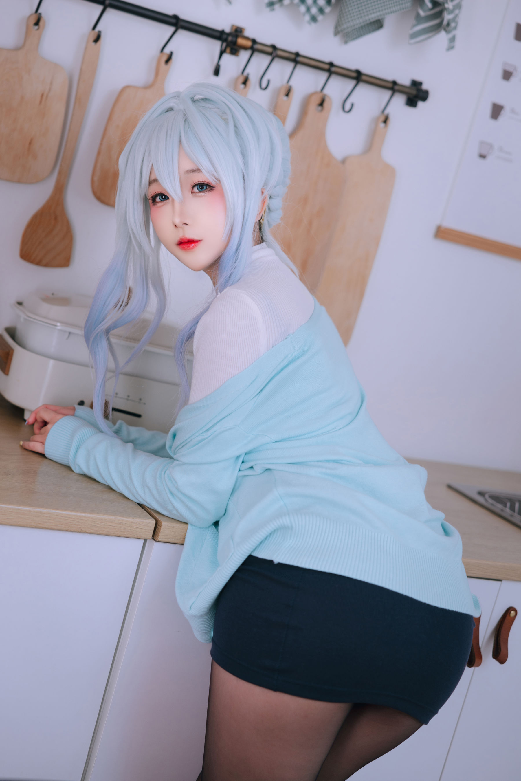 Cosplay 日奈娇 - 未亡人雪女