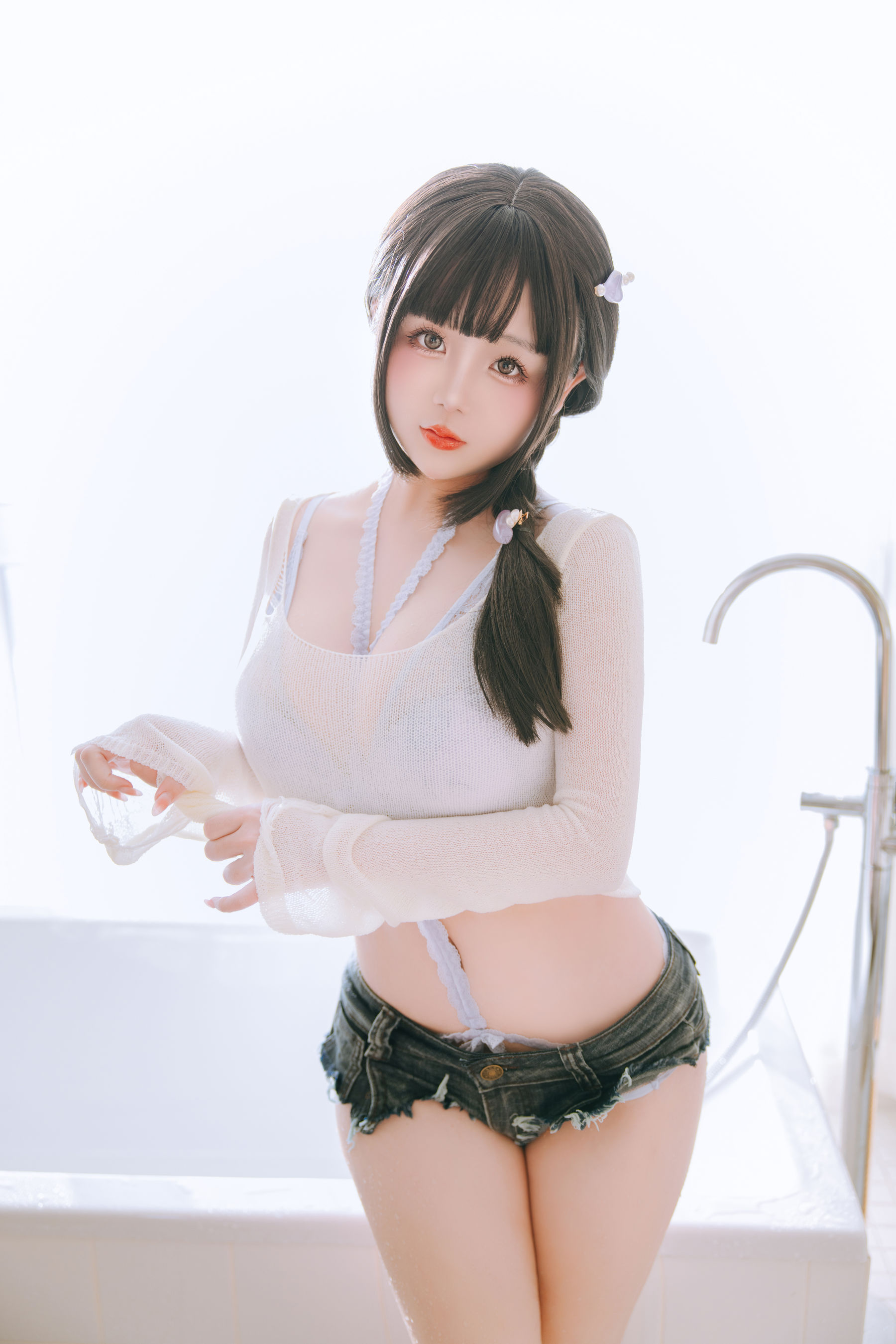 Cosplay 日奈娇 - 牛仔裤人妻