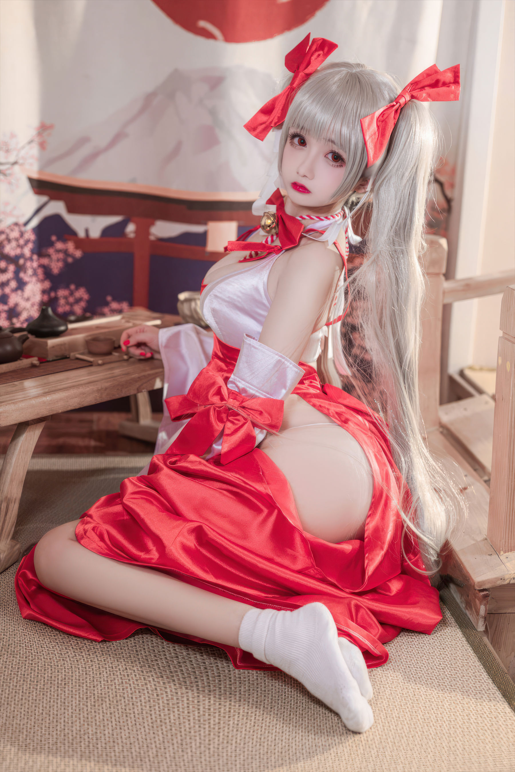 Cosplay 日奈娇 - 碧蓝航线 可畏巫女