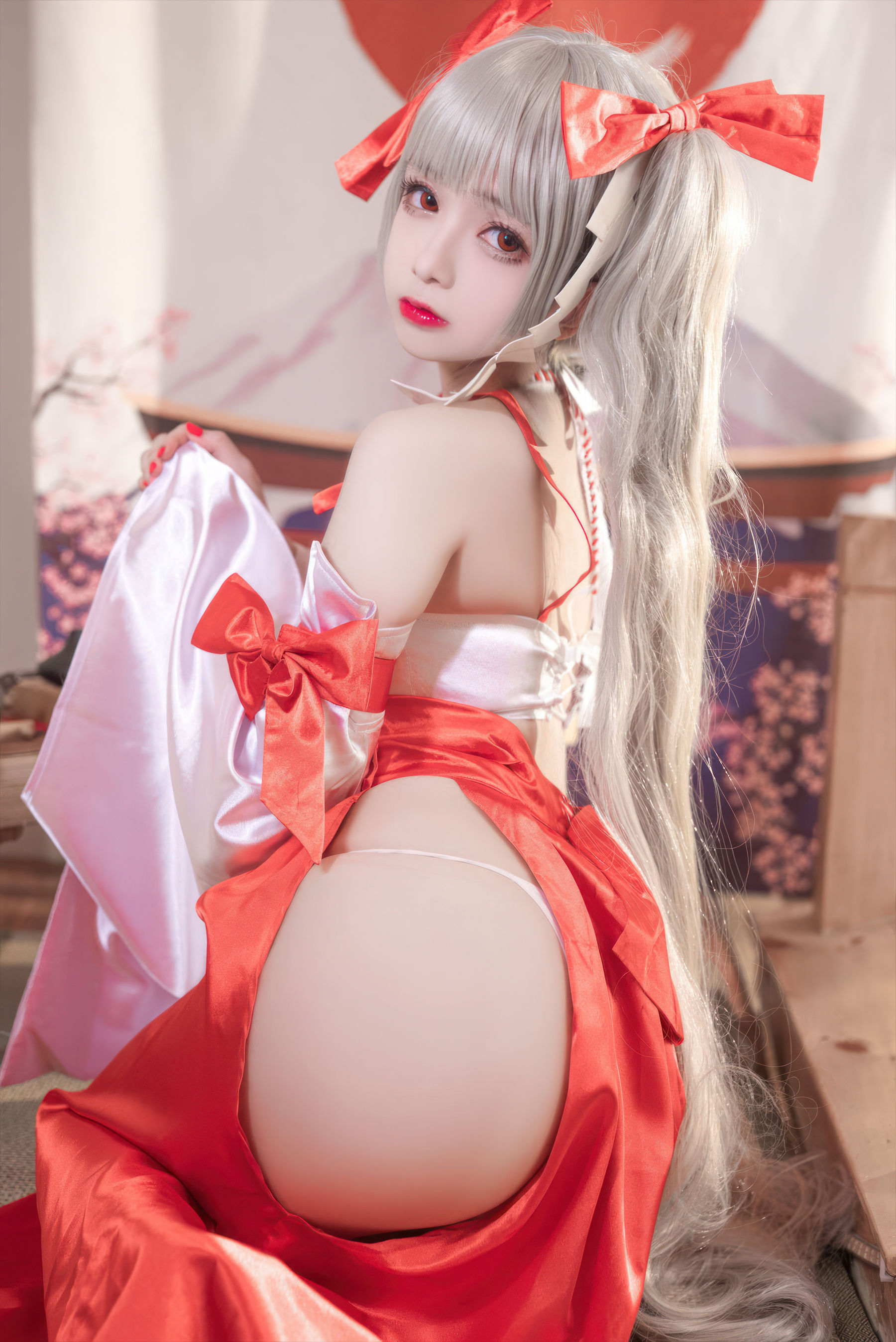 Cosplay 日奈娇 - 碧蓝航线 可畏巫女