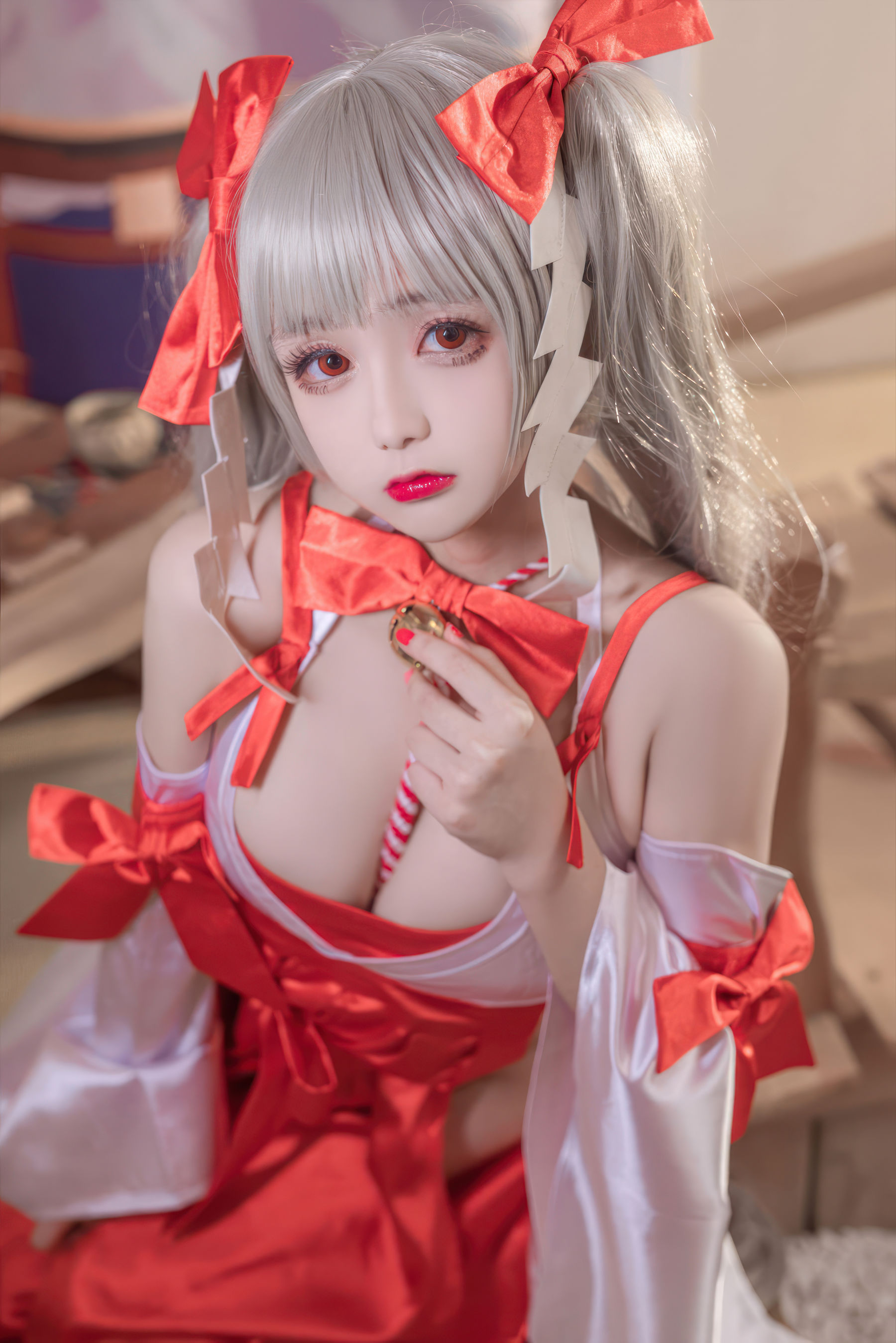 Cosplay 日奈娇 - 碧蓝航线 可畏巫女
