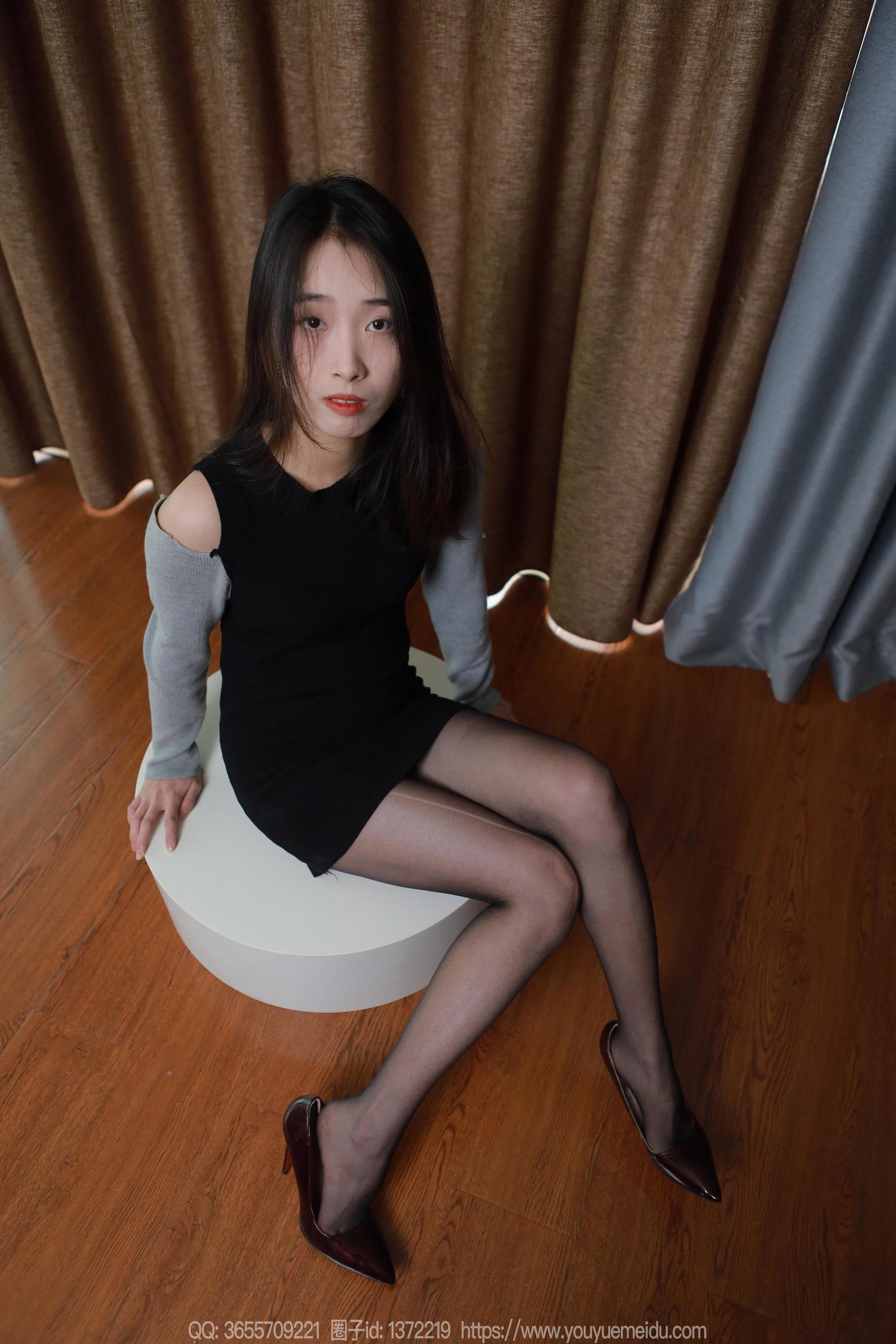 IESS异思趣向 - 模特： 小九 《多角度展示》
