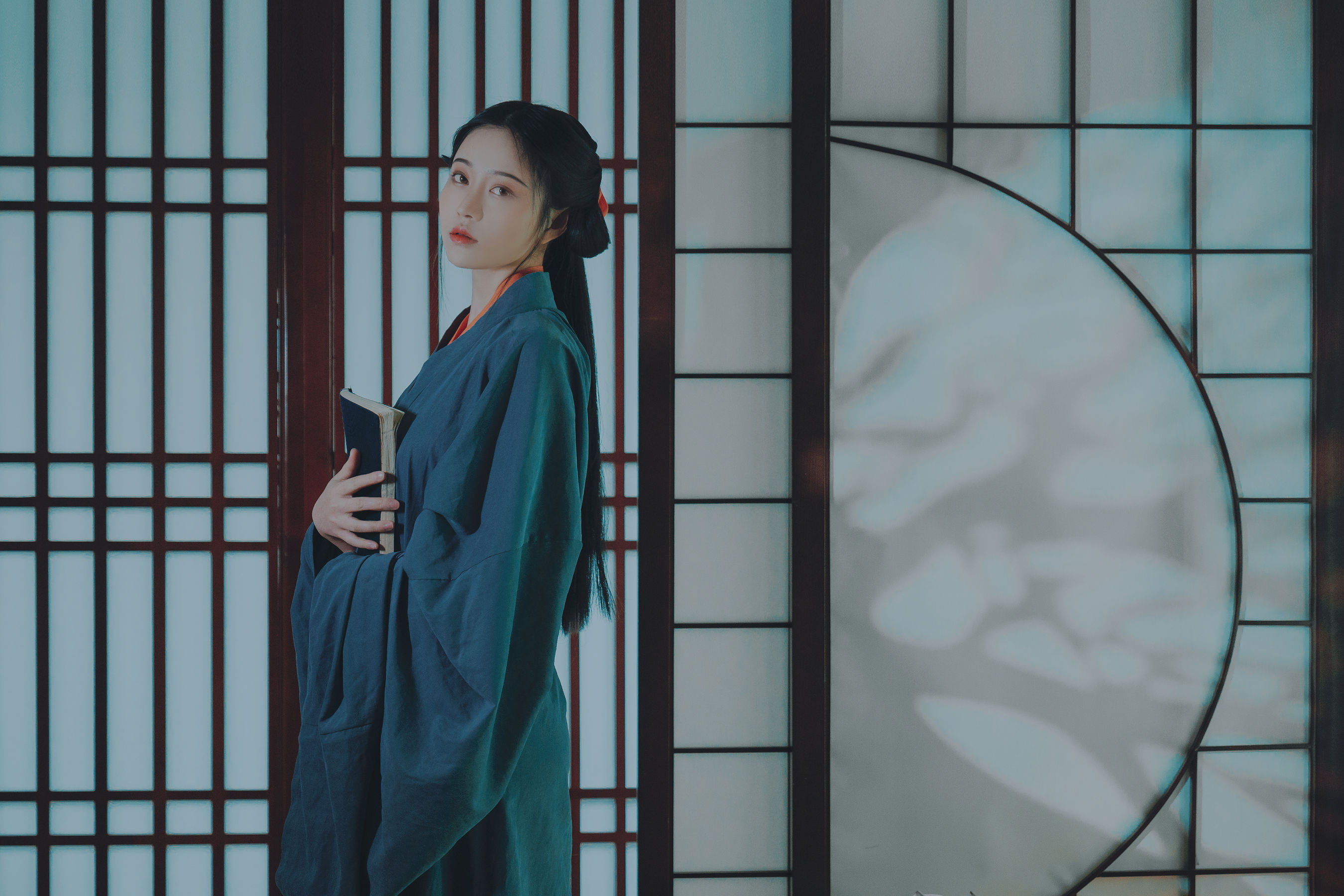 Nnian - 汉宫春月