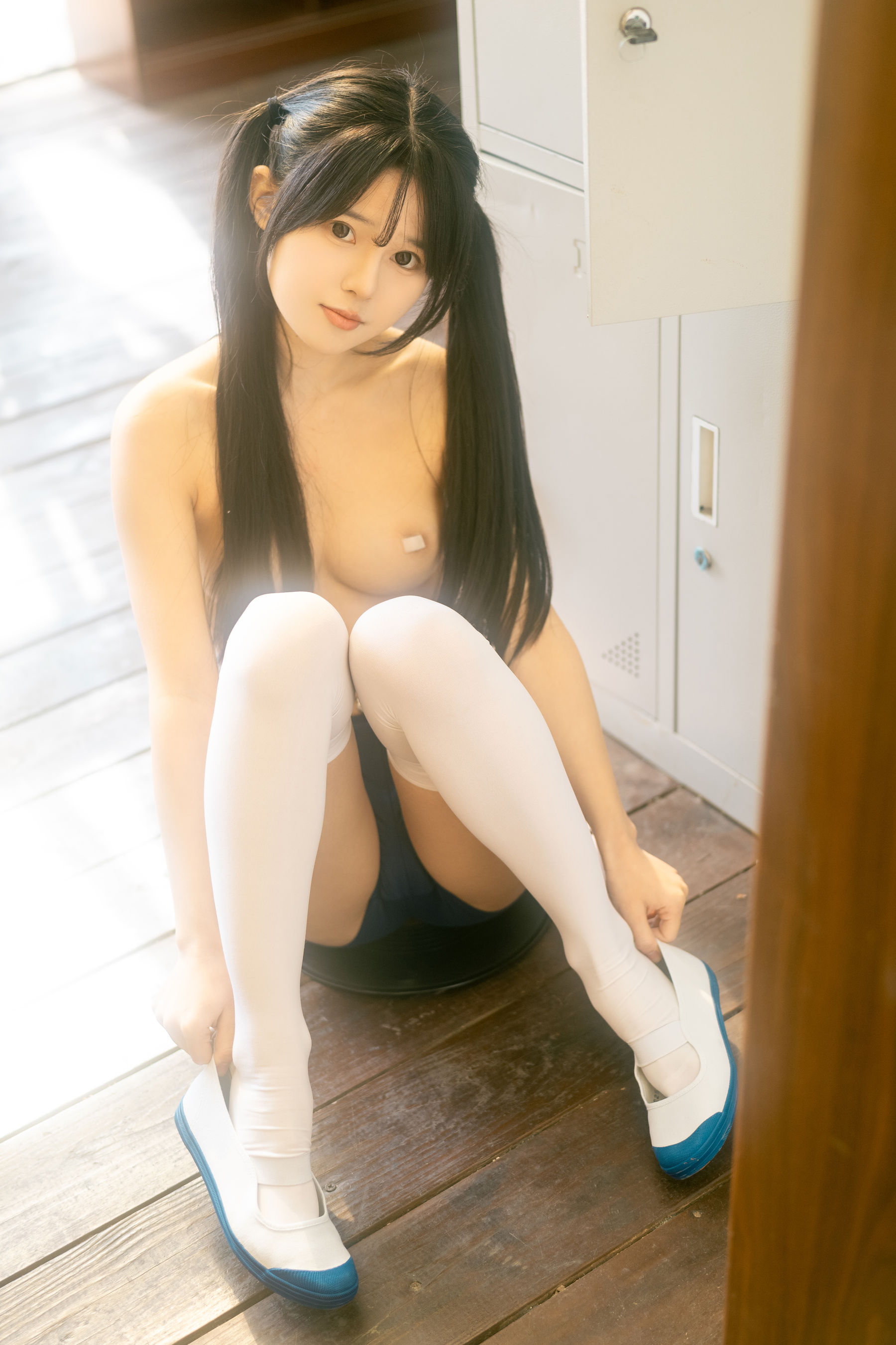 rua阮阮 - 春の更衣室-体操服
