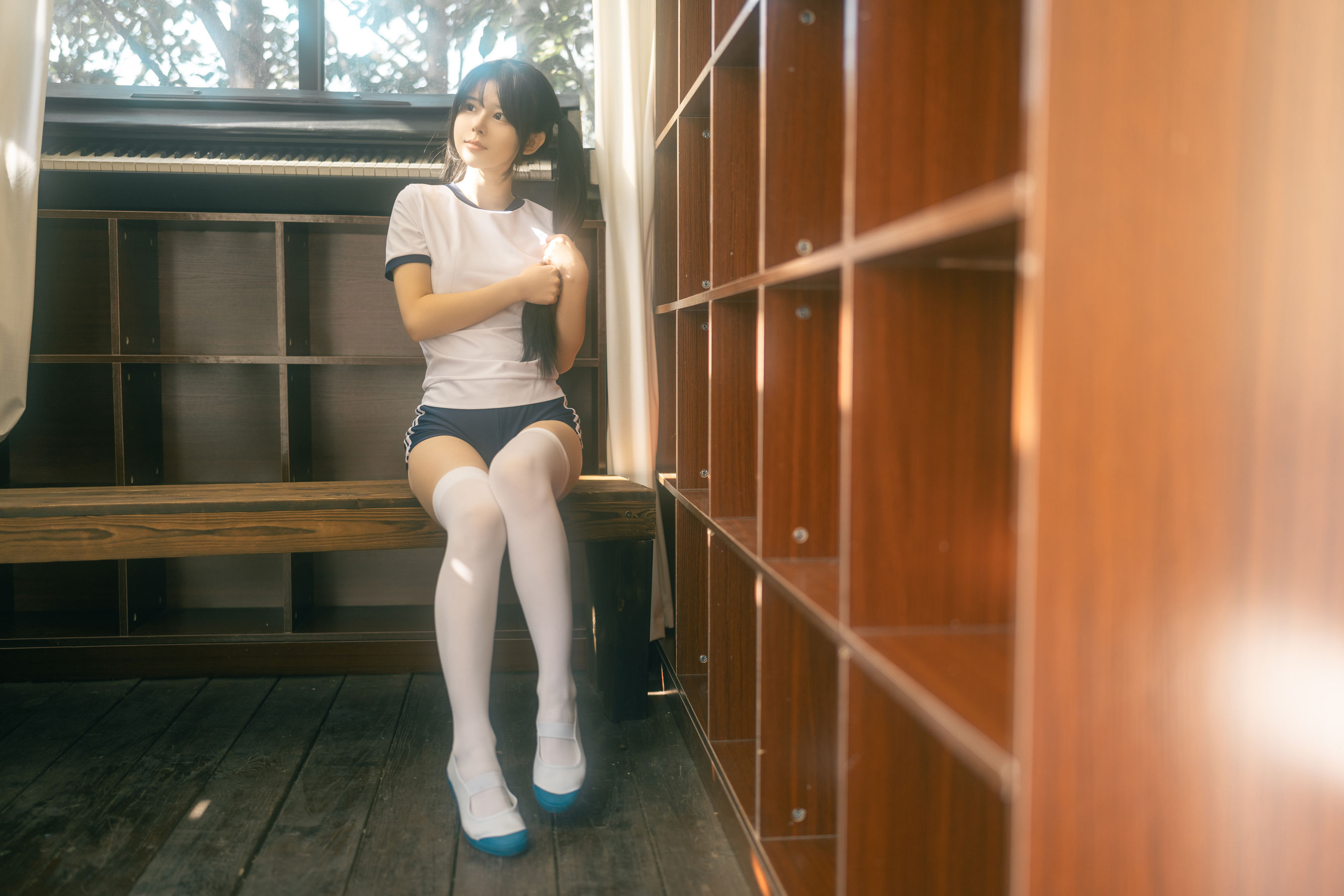 rua阮阮 - 春の更衣室-体操服