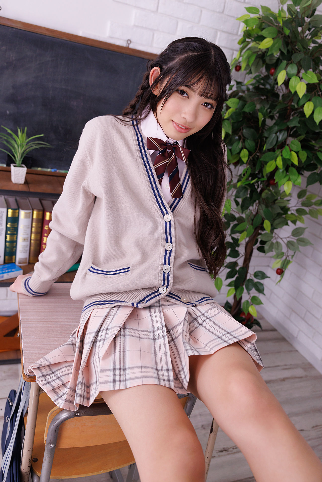 [Minisuka.tv] Akane Nishikawa 西川茜 - Regular Gallery Set 2.01