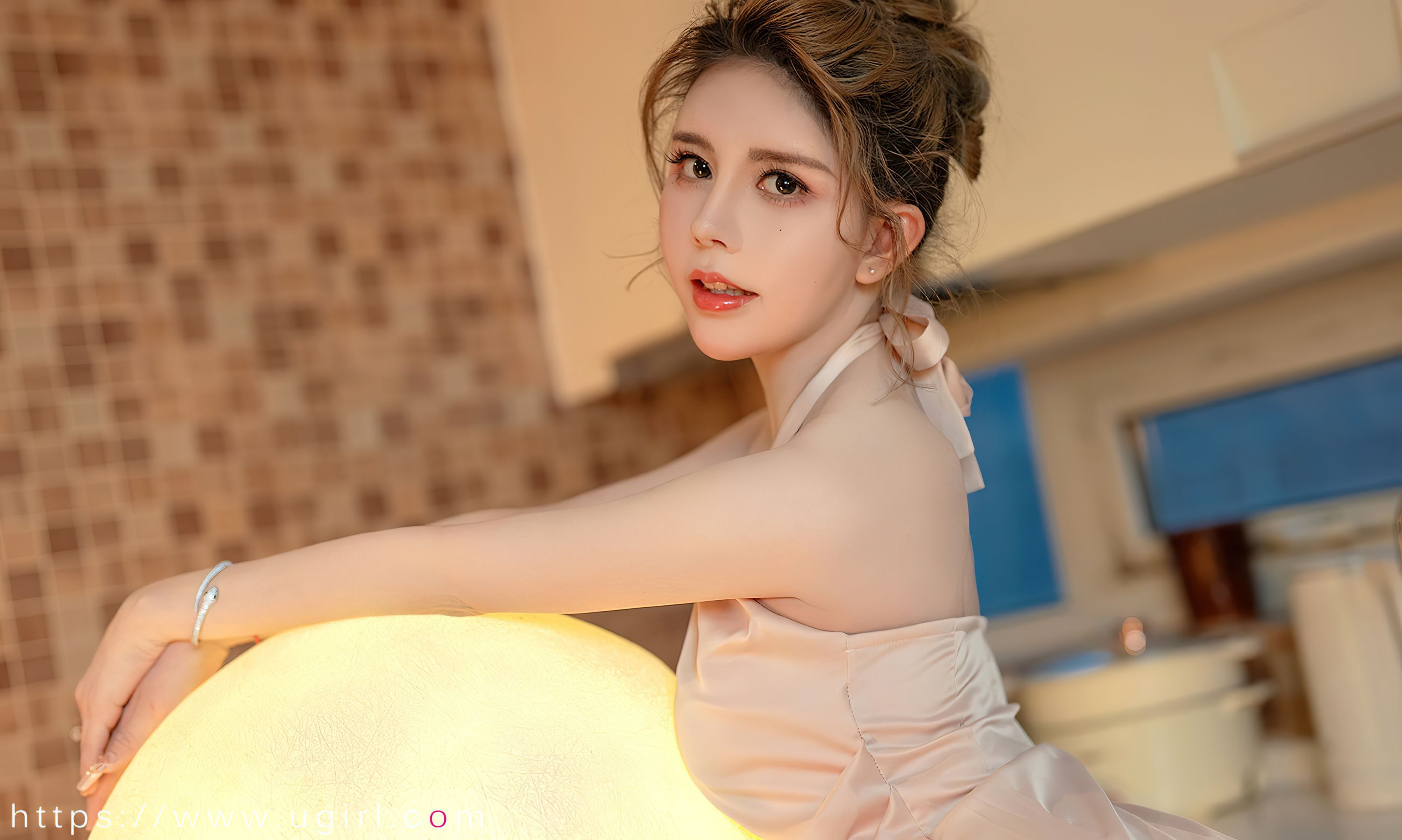 [Ugirls]爱尤物 No.2779 传统节日元宵节 美幸baby
