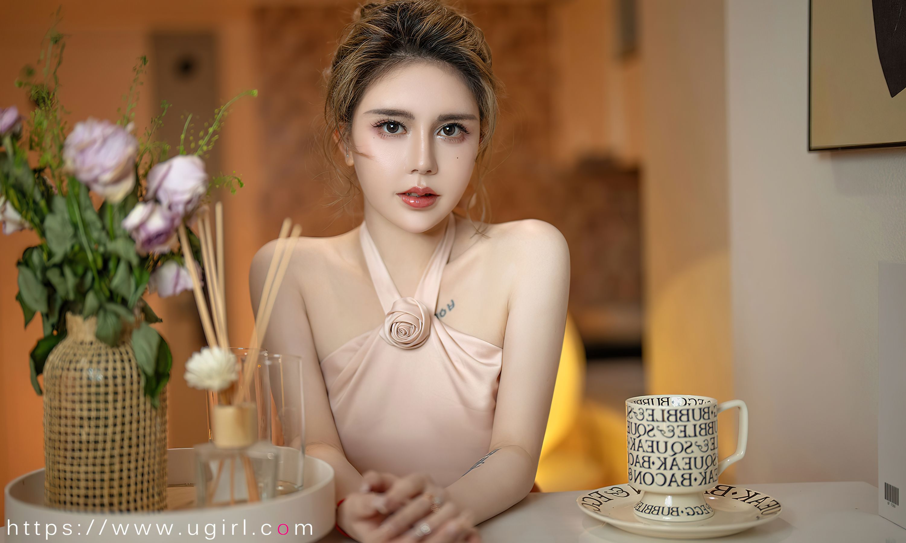 [Ugirls]爱尤物 No.2779 传统节日元宵节 美幸baby