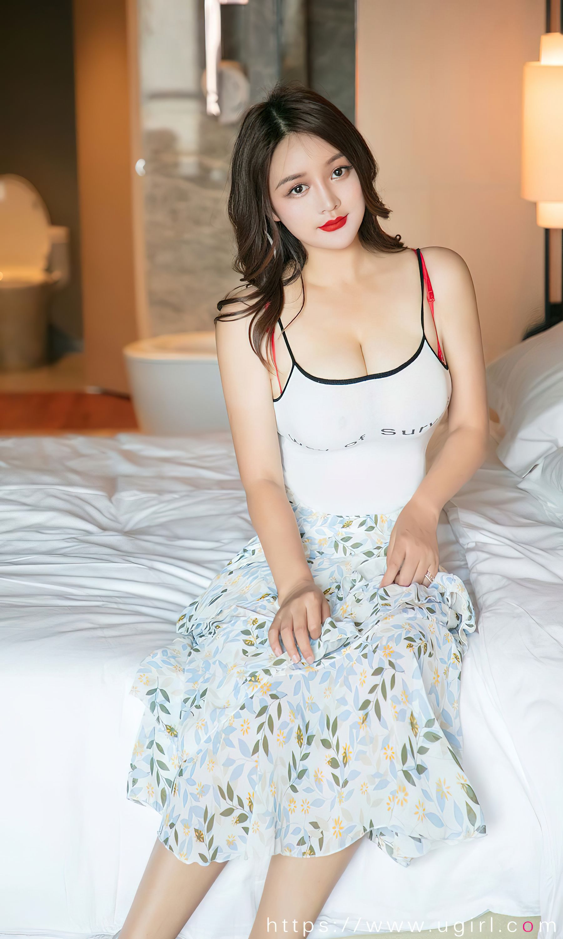 [Ugirls]爱尤物 No.2803 温柔的月亮 jona