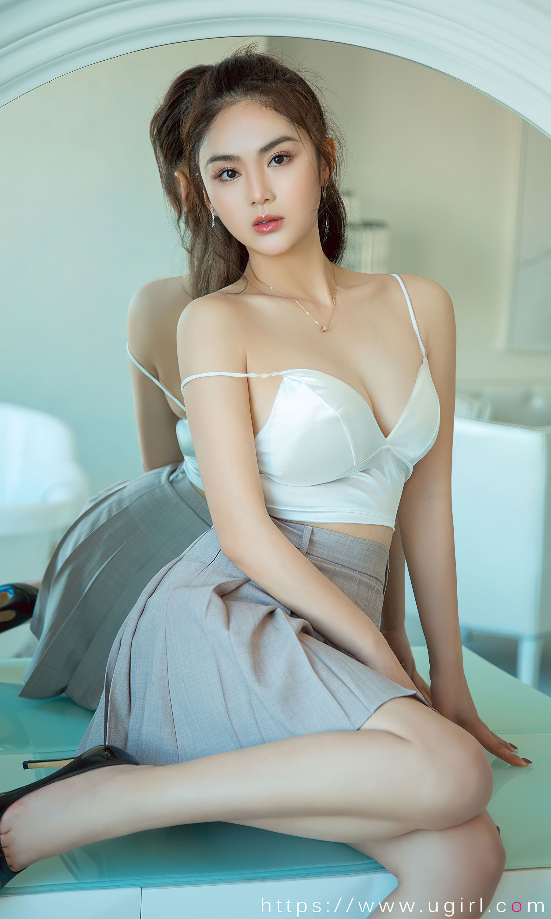 [Ugirls]爱尤物 No.2805 仍然心动 上官雪儿