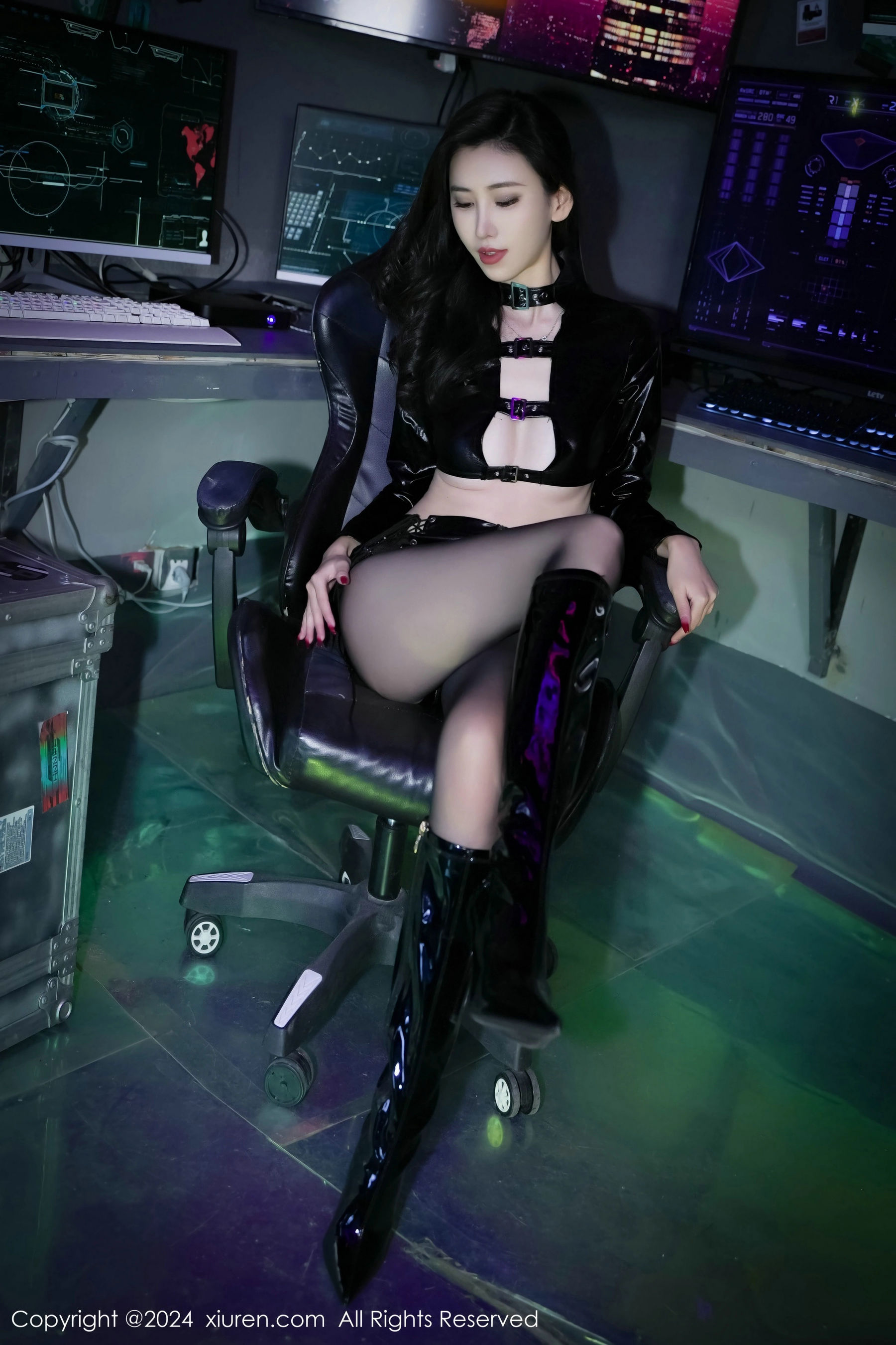 [秀人XiuRen] 2024.03.13 No.8219 章芃芃
